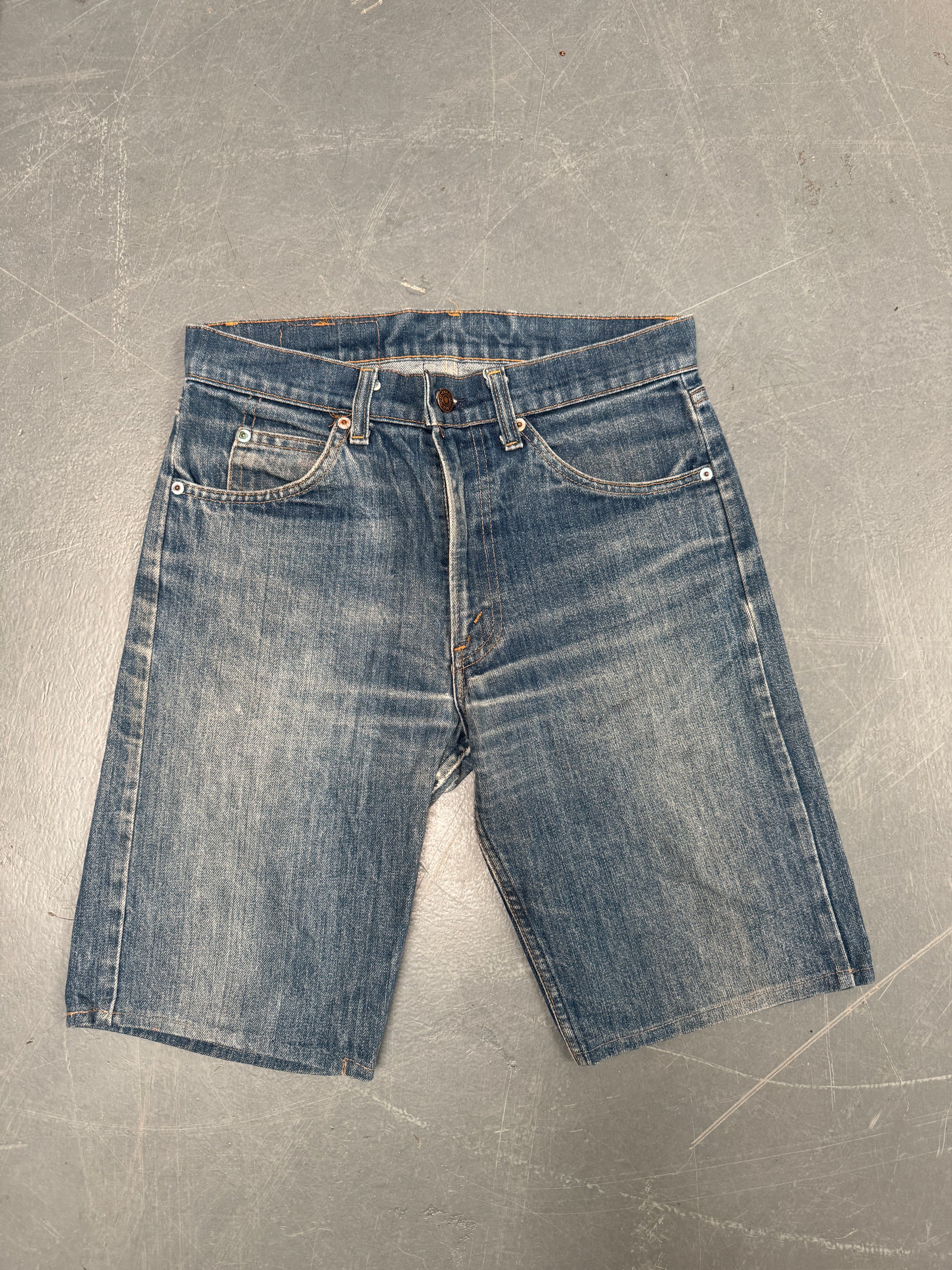 Vintage Ladies Levis Cut Off Denim Shorts - 90s Made - W 29 - SH523
