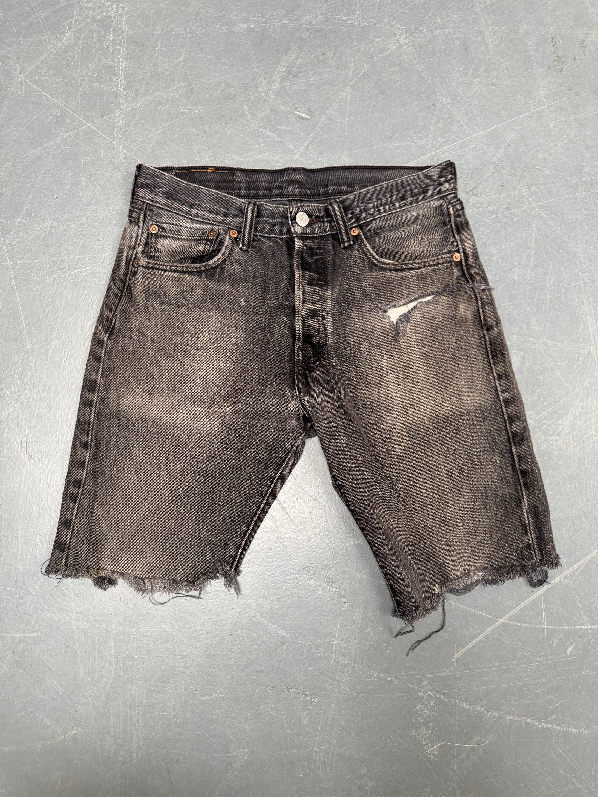 Vintage Ladies Levis Cut Off Denim Shorts - 90s Made - W 30 - SH535