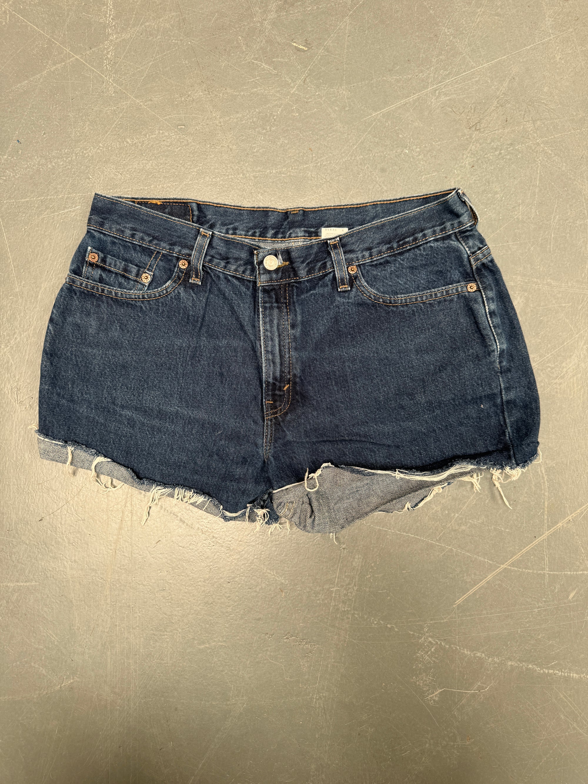 Vintage Ladies Levis Cut Off Denim Shorts - 90s Made - W 34 - SH551