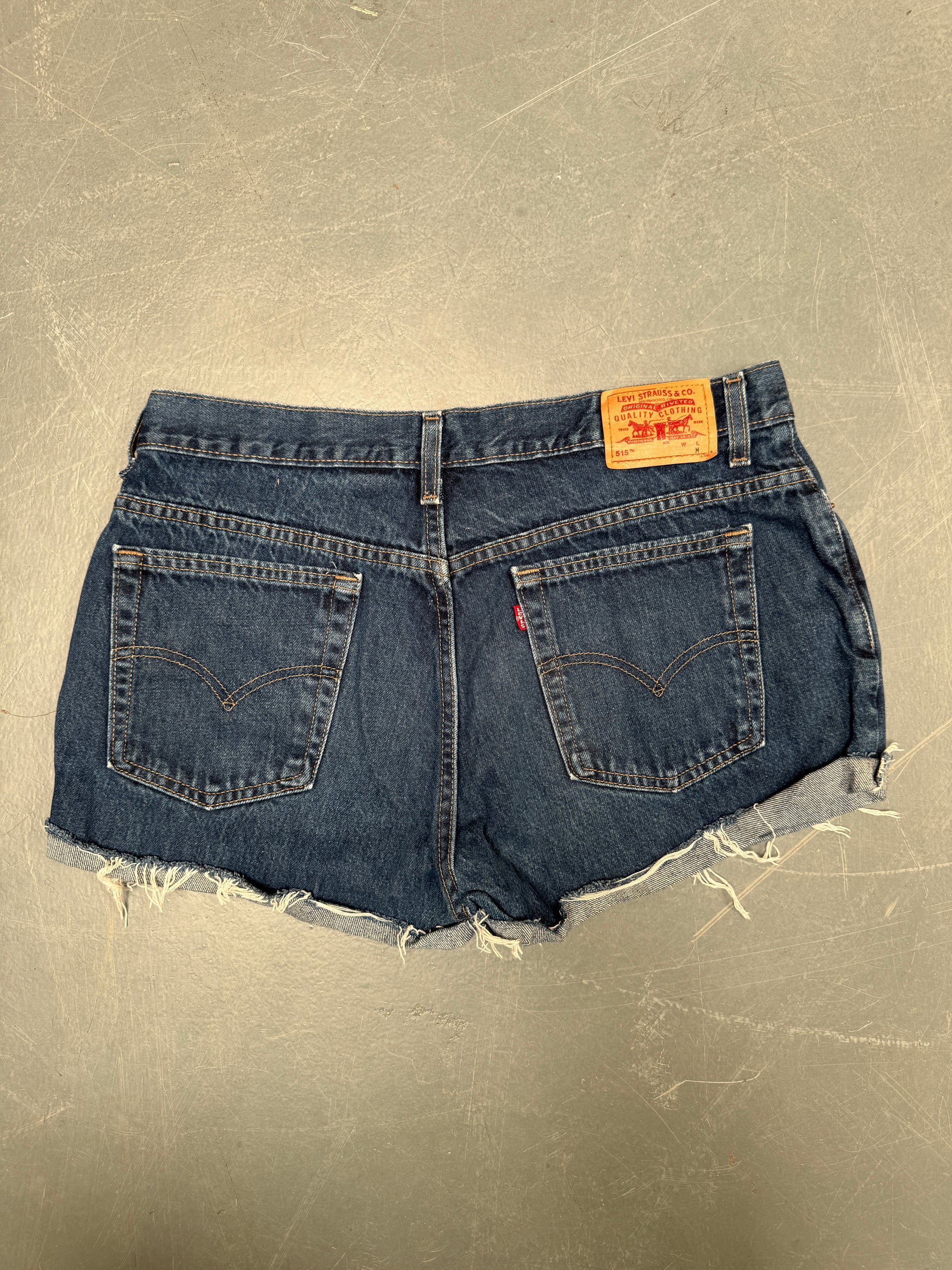 Vintage Ladies Levis Cut Off Denim Shorts - 90s Made - W 34 - SH551