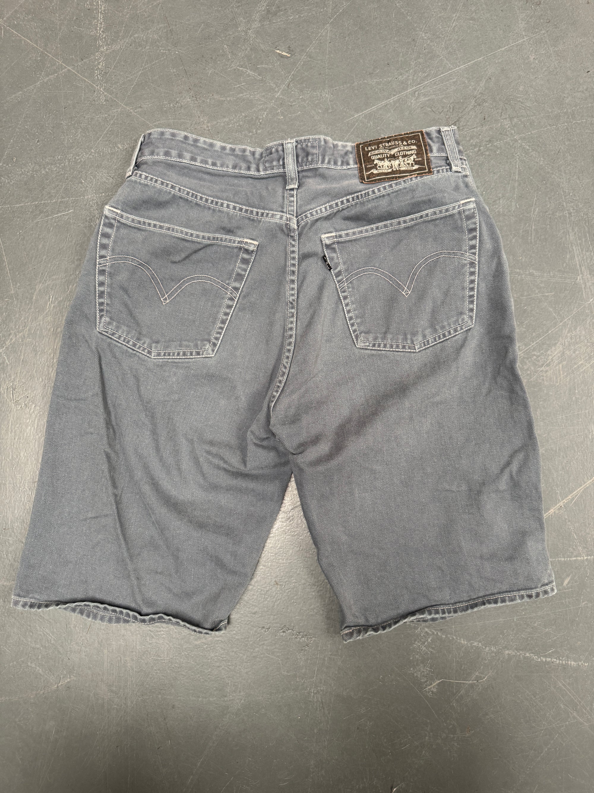 Vintage Ladies Levis Cut Off Denim Shorts - 90s Made - W 30 - SH559