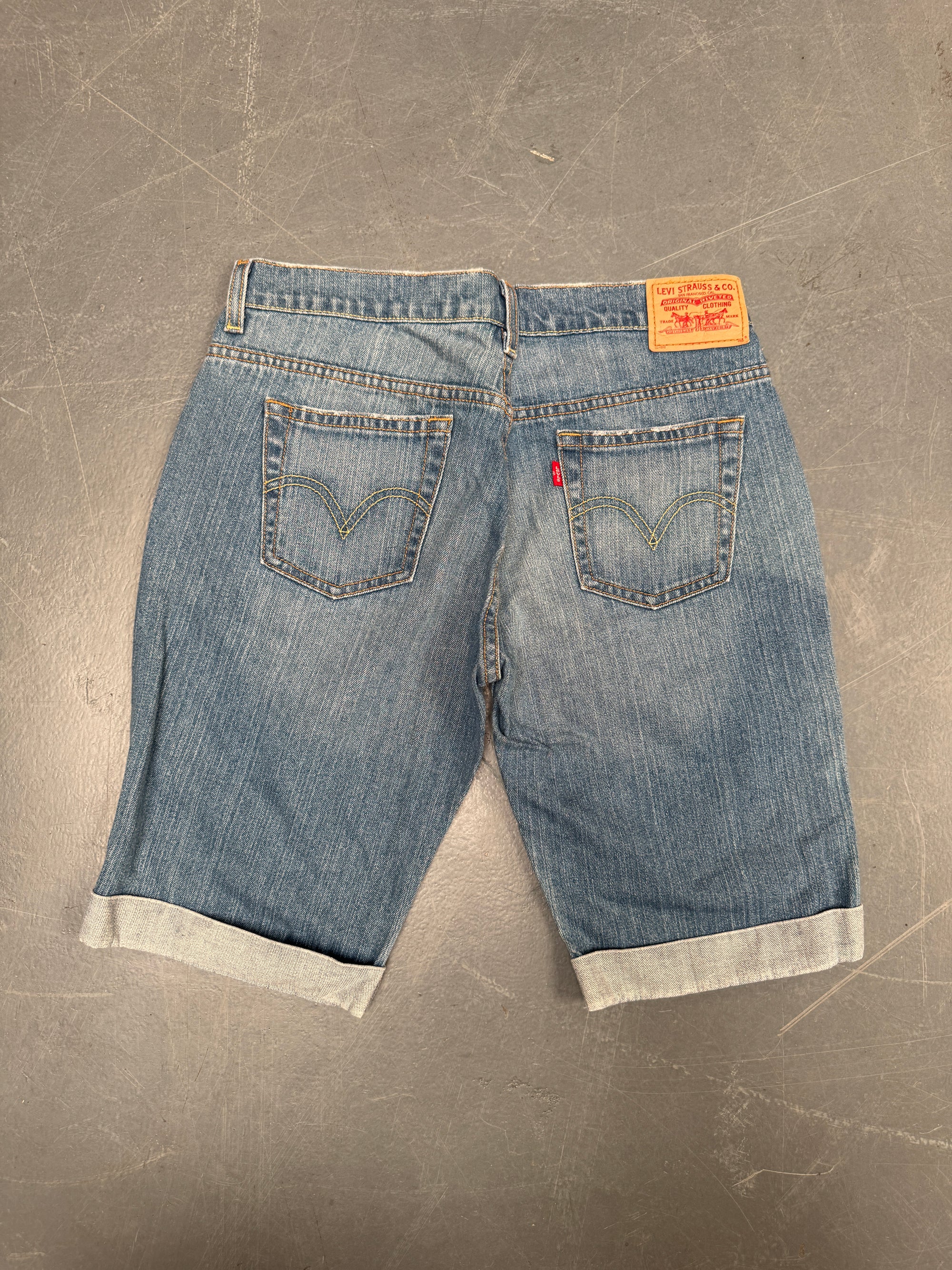 Vintage Ladies Levis Cut Off Denim Shorts - 90s Made - W 30 - SH563