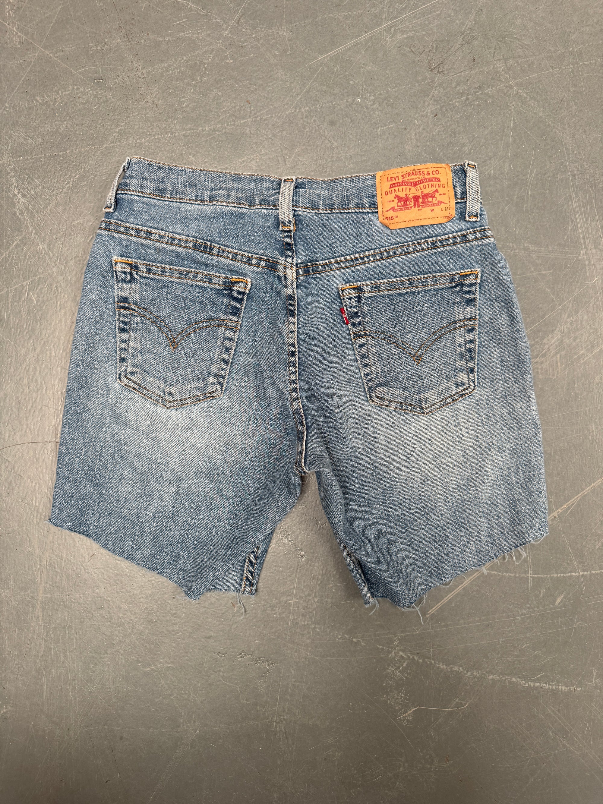 Vintage Ladies Levis Cut Off Denim Shorts - 90s Made - W 28 - SH564