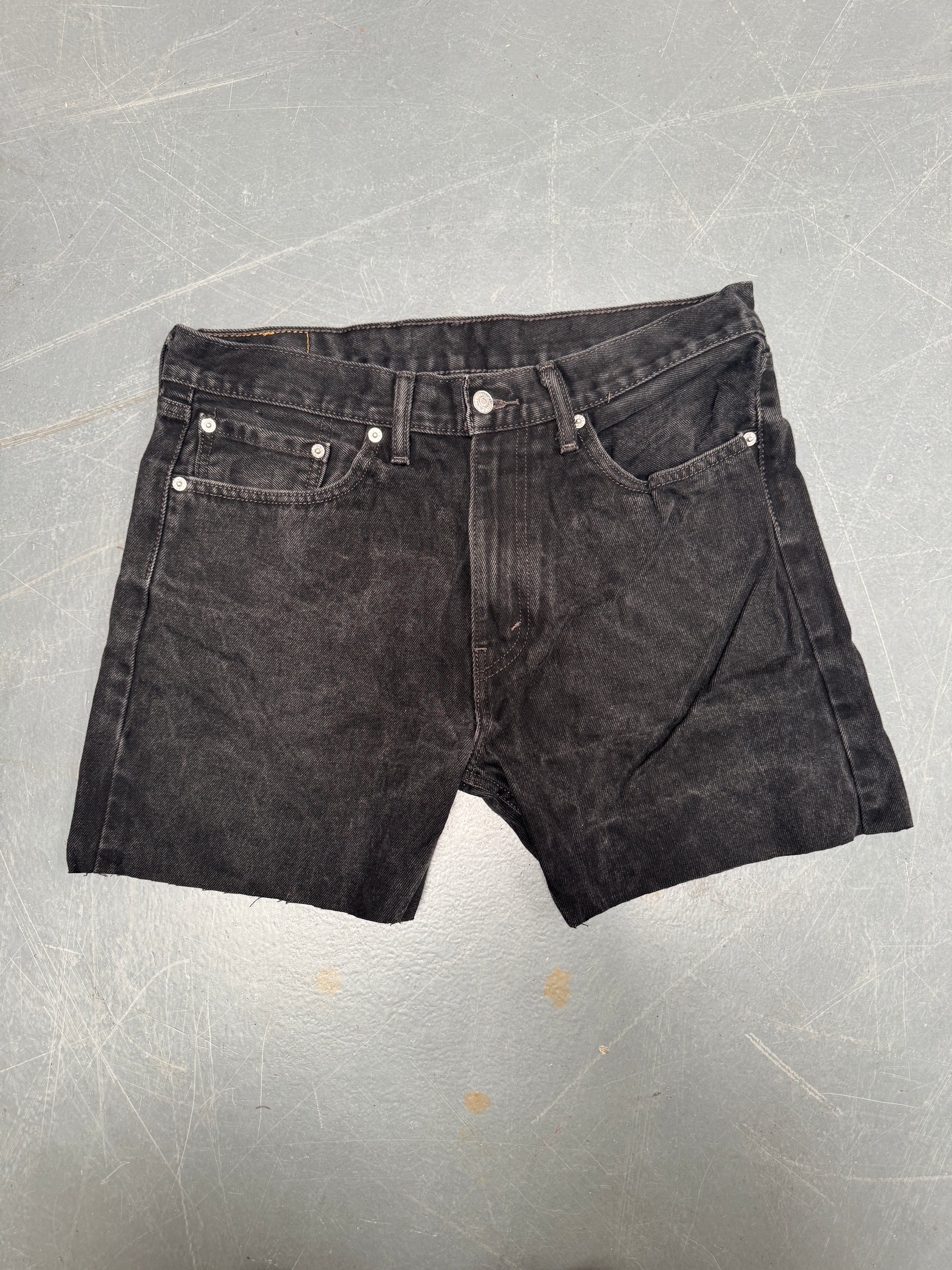 Vintage Levis Cut Off Denim Shorts - 90s Made - W 32 - SH579