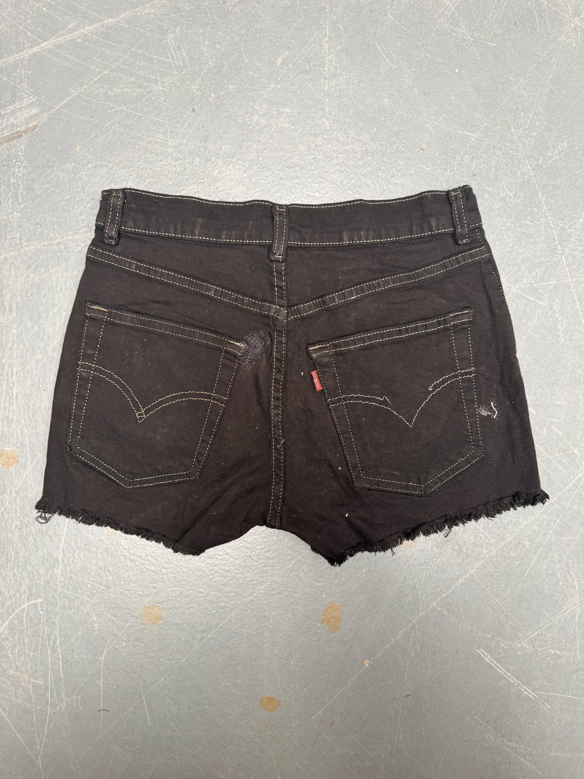 Vintage Levis Cut Off Denim Shorts - 90s Made - W 26 - SH587