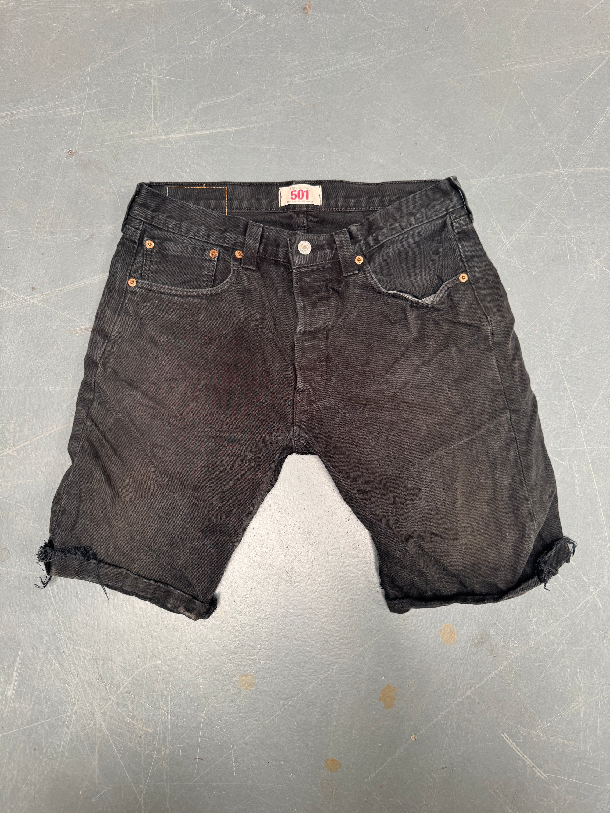 Vintage Levis Cut Off Denim Shorts - 90s Made - W 30 - SH590