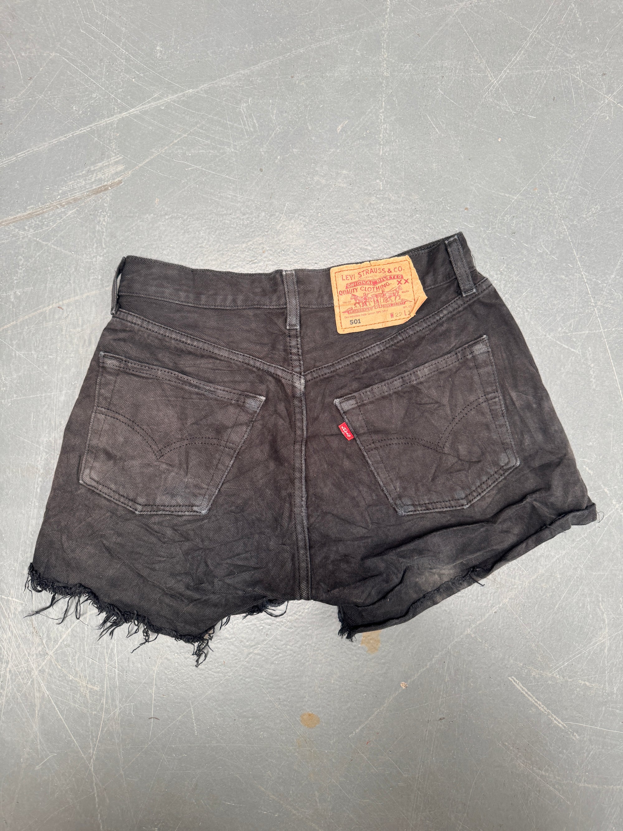 Vintage Levis Cut Off Denim Shorts - 90s Made - W 26 - SH591