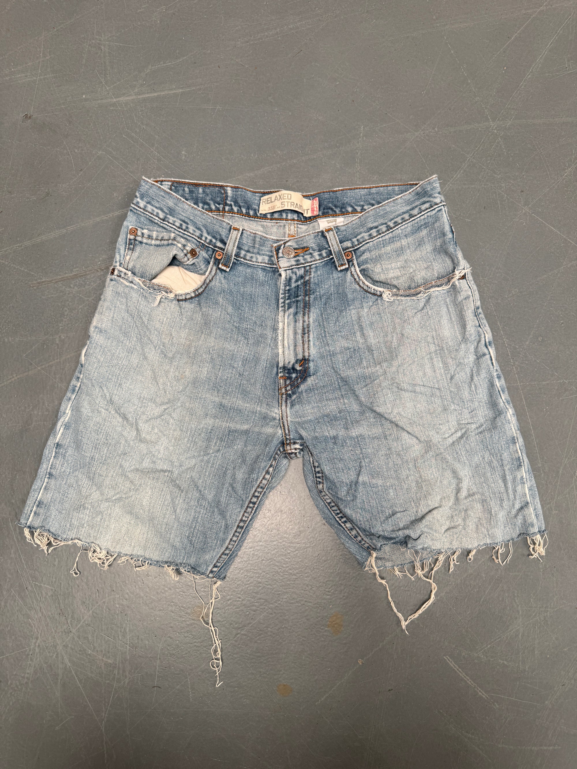 Vintage Levis Cut Off Denim Shorts - 90s Made - W 30 - SH606