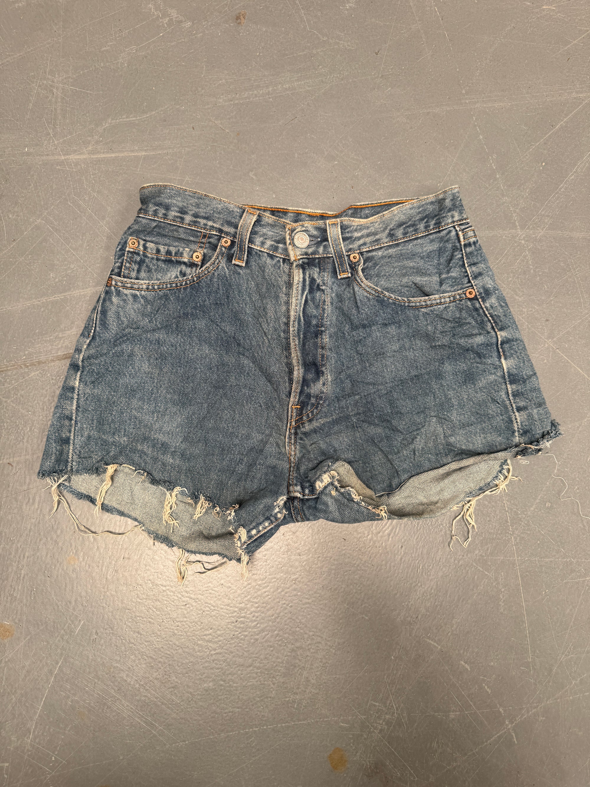 Vintage Levis Cut Off Denim Shorts - 90s Made - W 26 - SH610