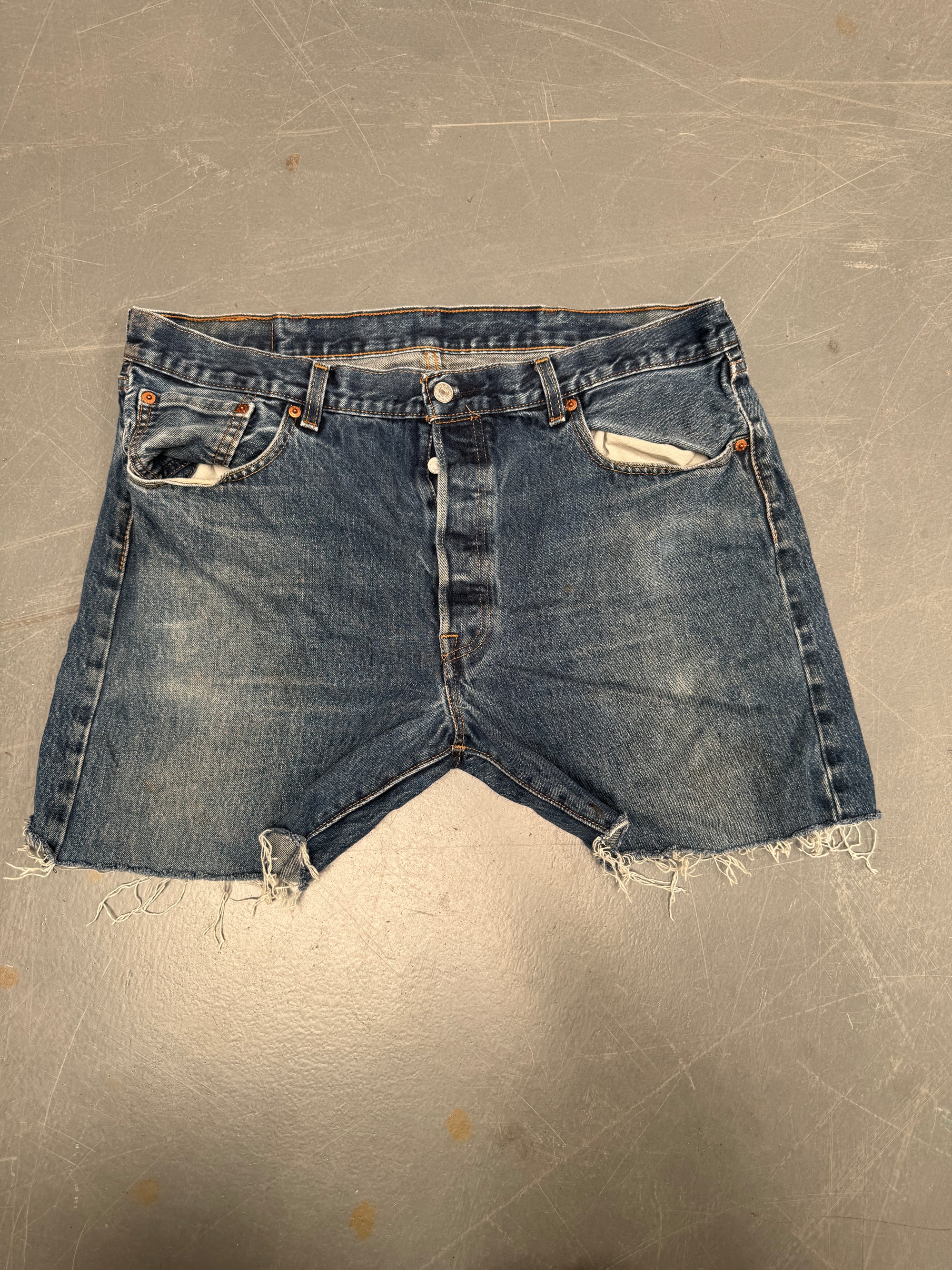 Vintage Levis Cut Off Denim Shorts - 90s Made - W 38 - SH614