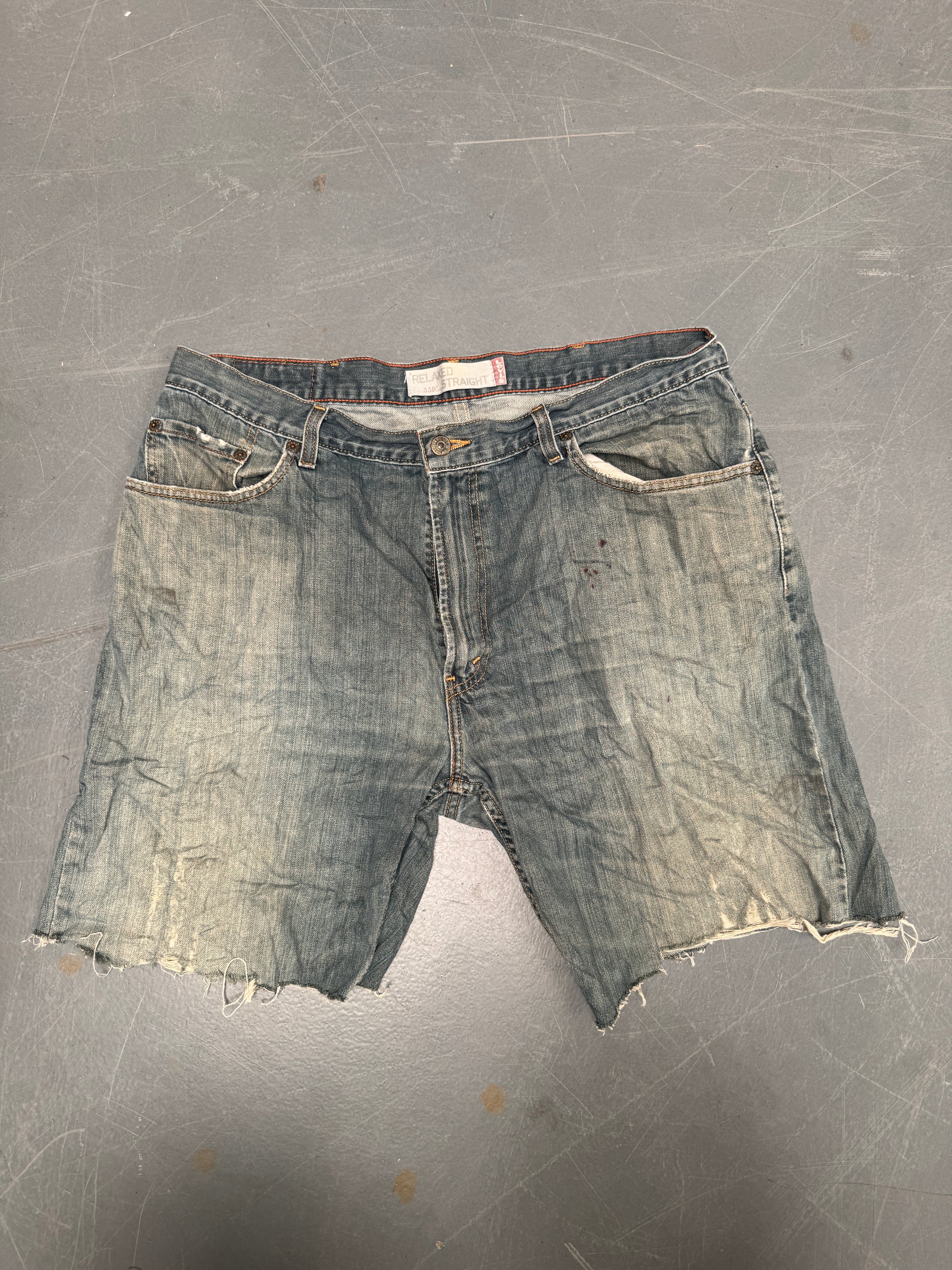Vintage Levis Cut Off Denim Shorts - 90s Made - W 36 - SH633