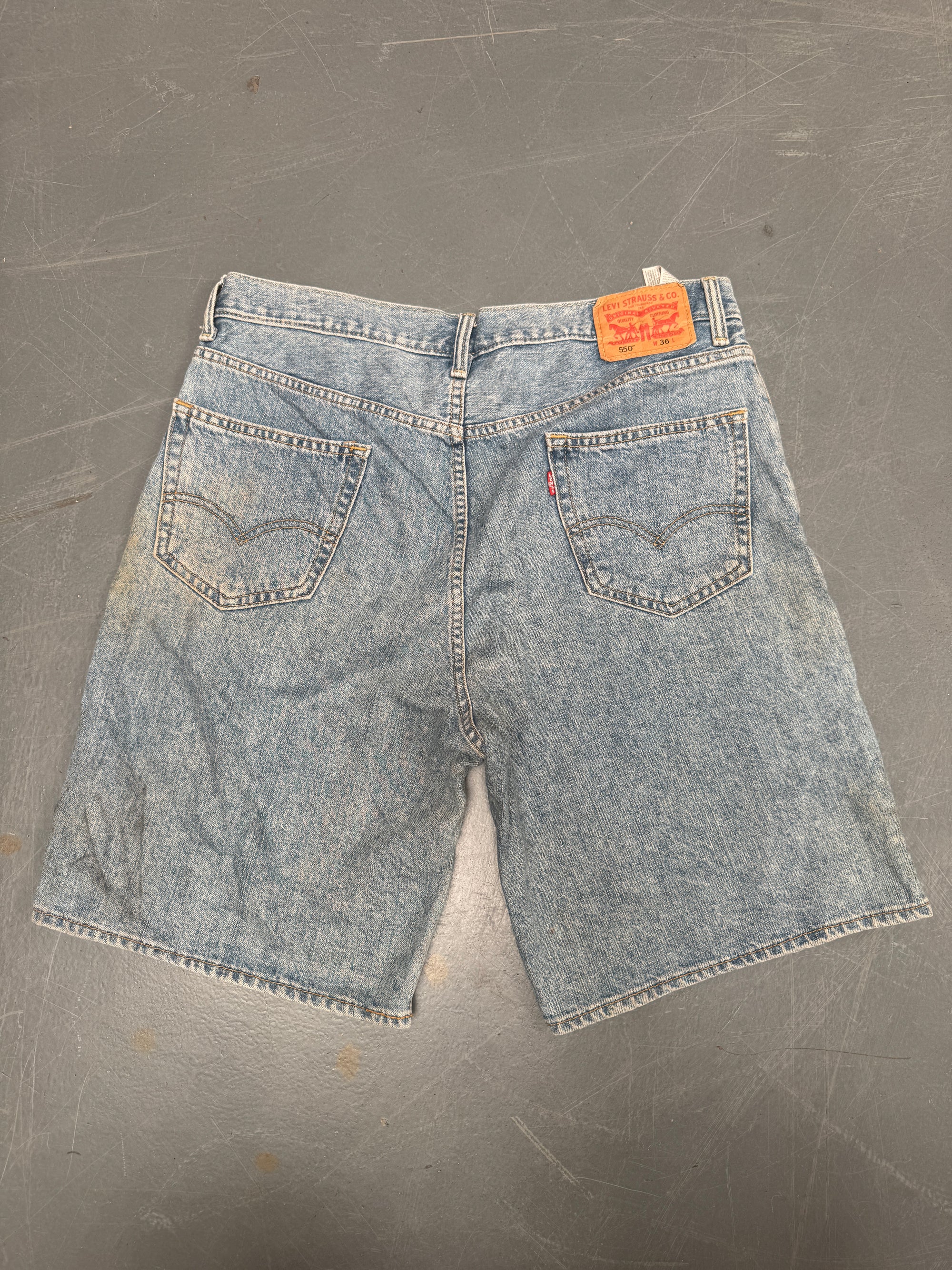 Vintage Levis Cut Off Denim Shorts - 90s Made - W 35 - SH642