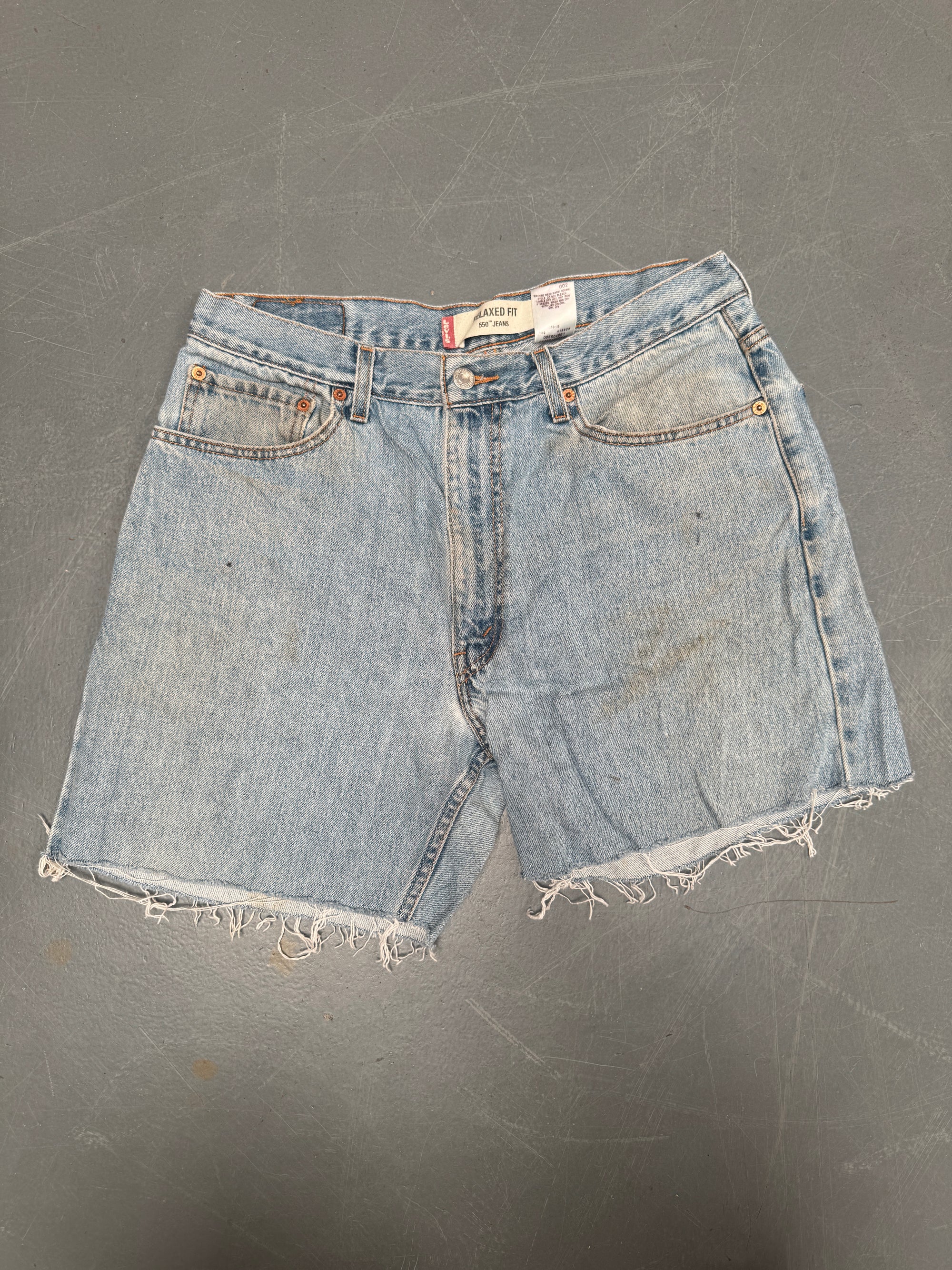 Vintage Levis Cut Off Denim Shorts - 90s Made - W 32 - SH652
