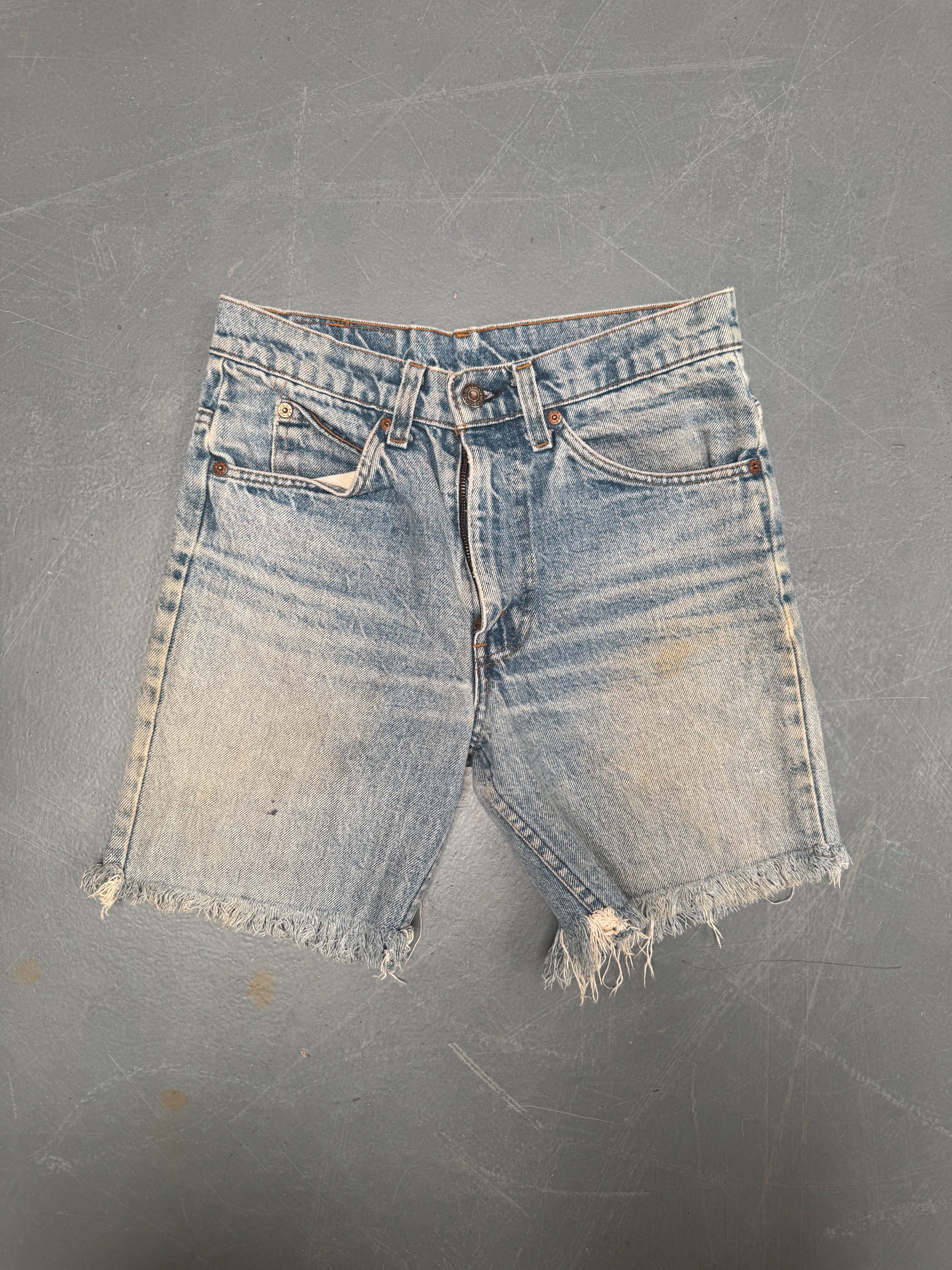 Vintage Levis Cut Off Denim Shorts - 90s Made - W 28 - SH662
