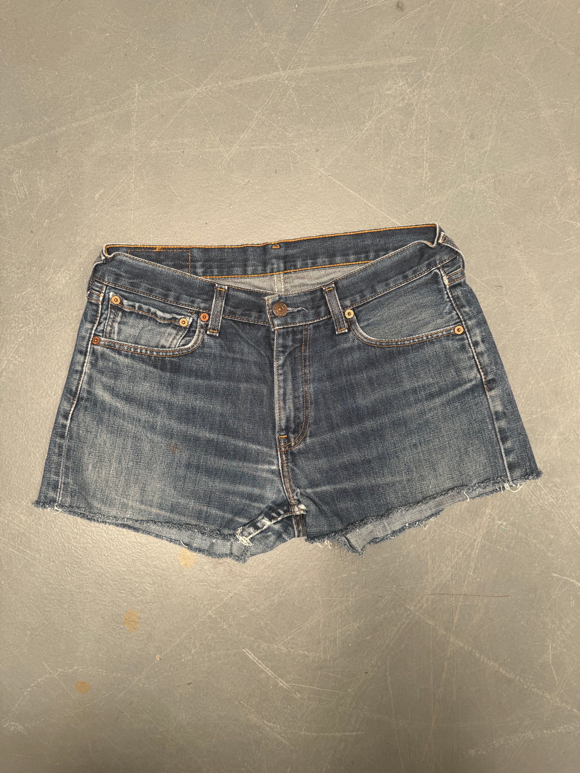 Vintage Levis Cut Off Denim Shorts - 90s Made - W 32 - SH666