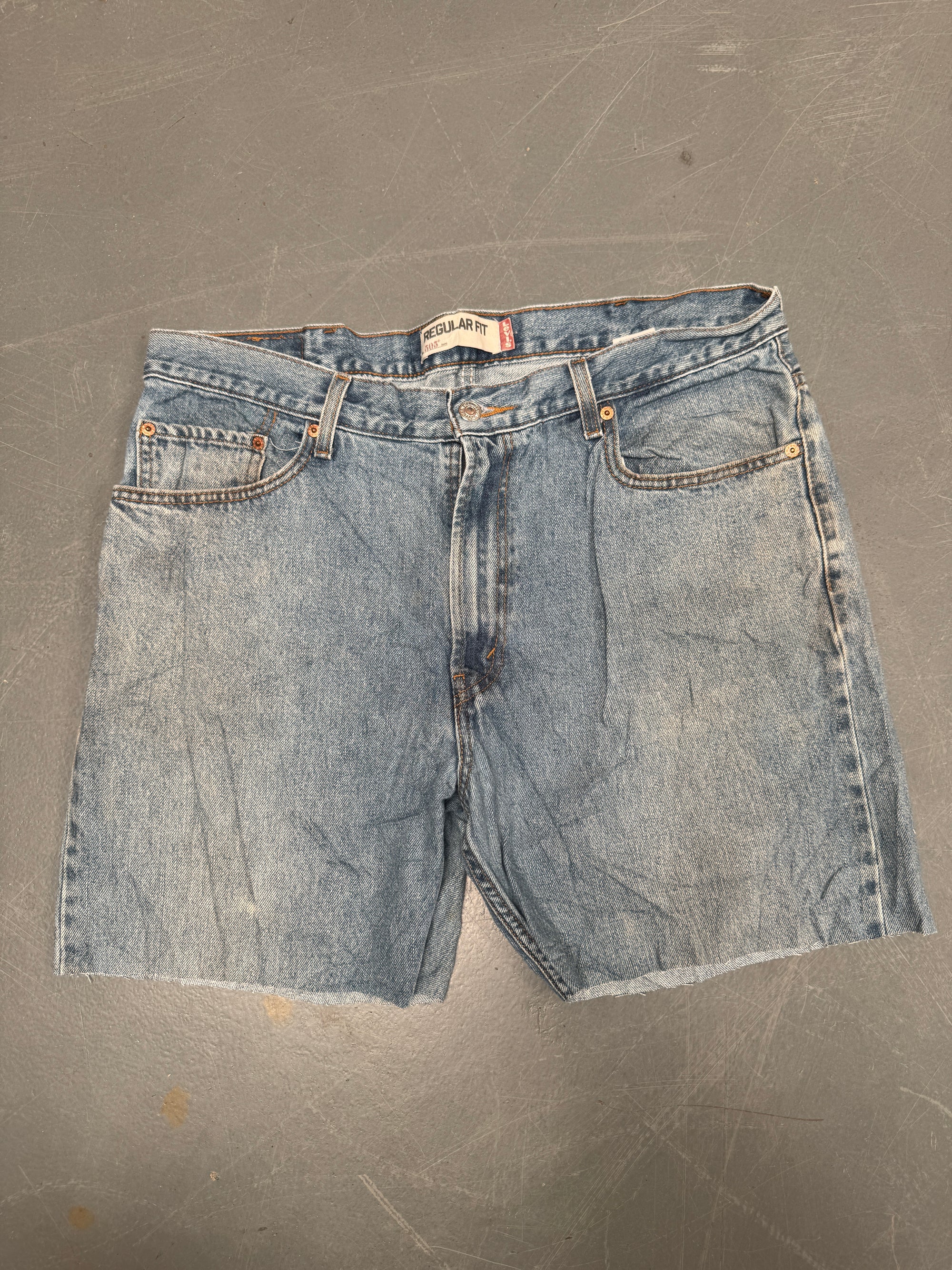 Vintage Levis Cut Off Denim Shorts - 90s Made - W 36 - SH673