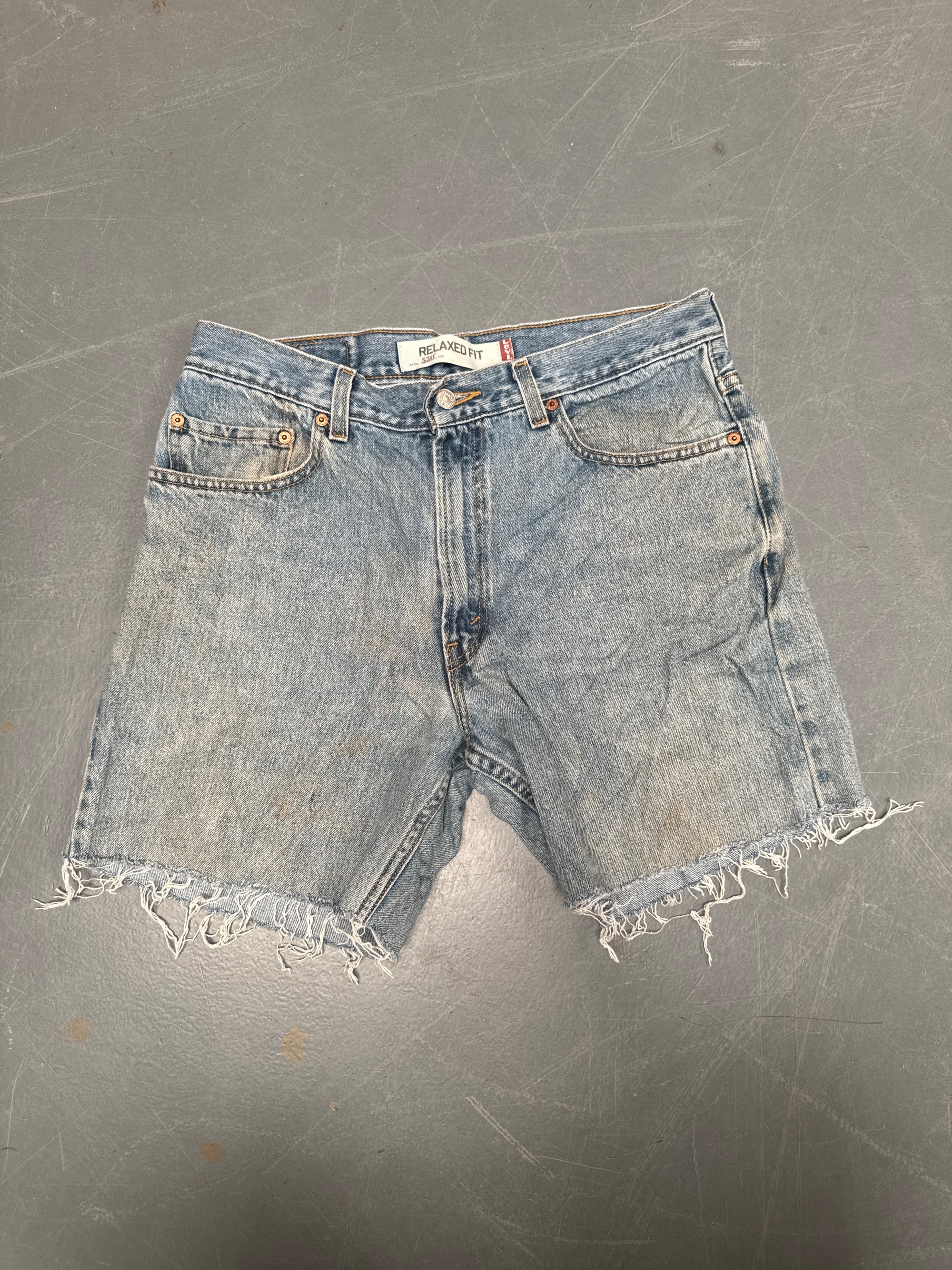 Vintage Levis Cut Off Denim Shorts - 90s Made - W 32 - SH677