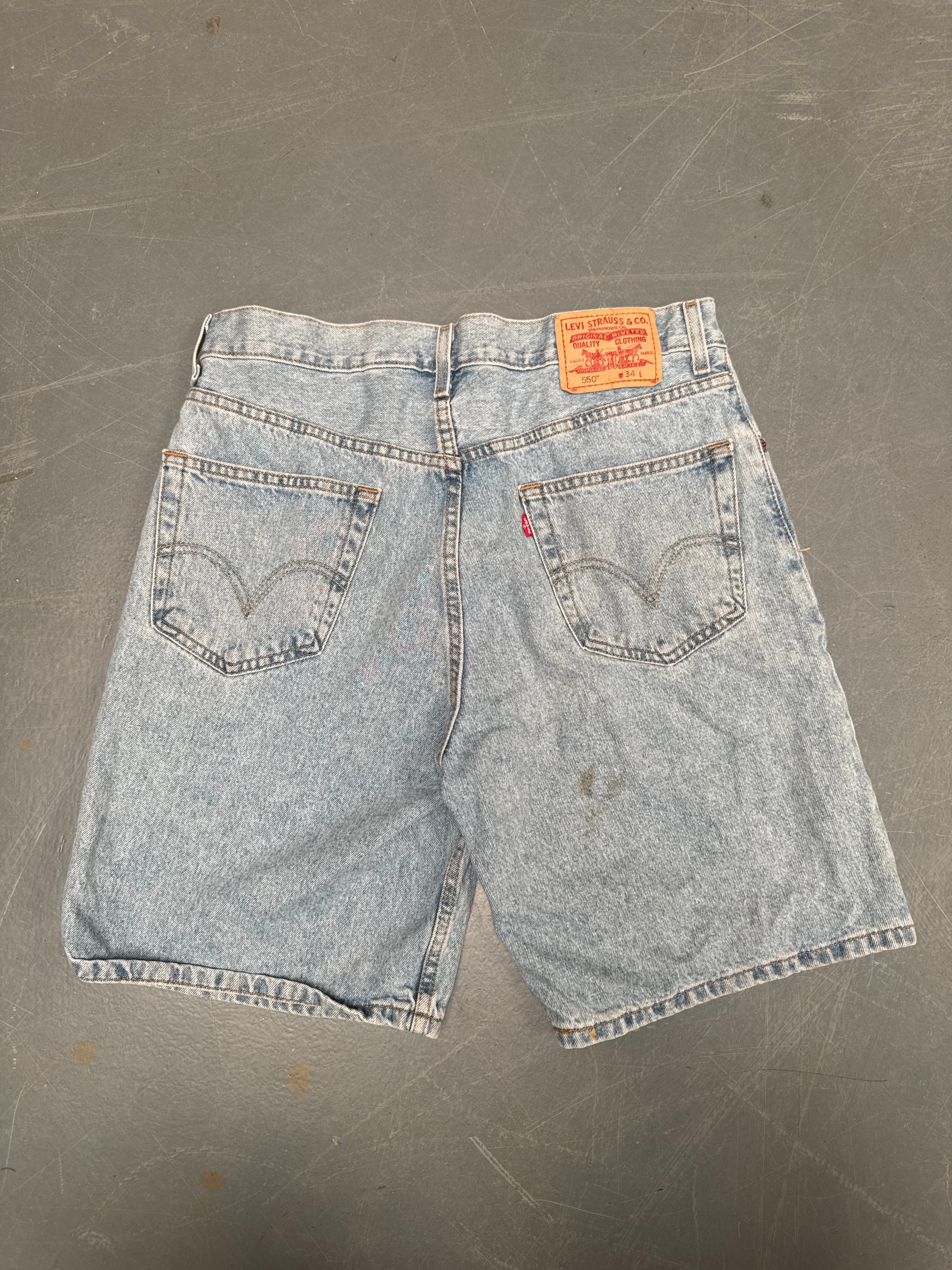 Vintage Levis Cut Off Denim Shorts - 90s Made - W 32 - SH685