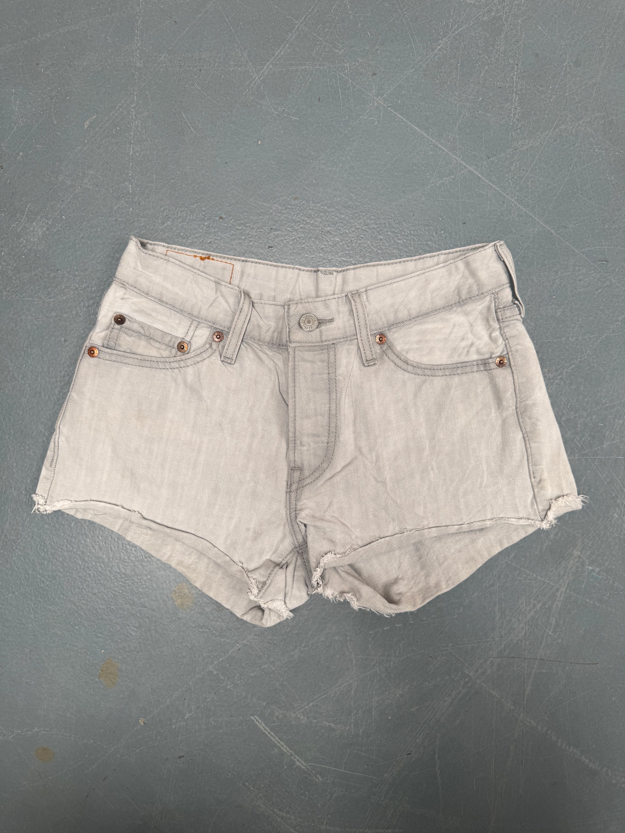 Vintage Levis Cut Off Denim Shorts - 90s Made - W 26 - SH692