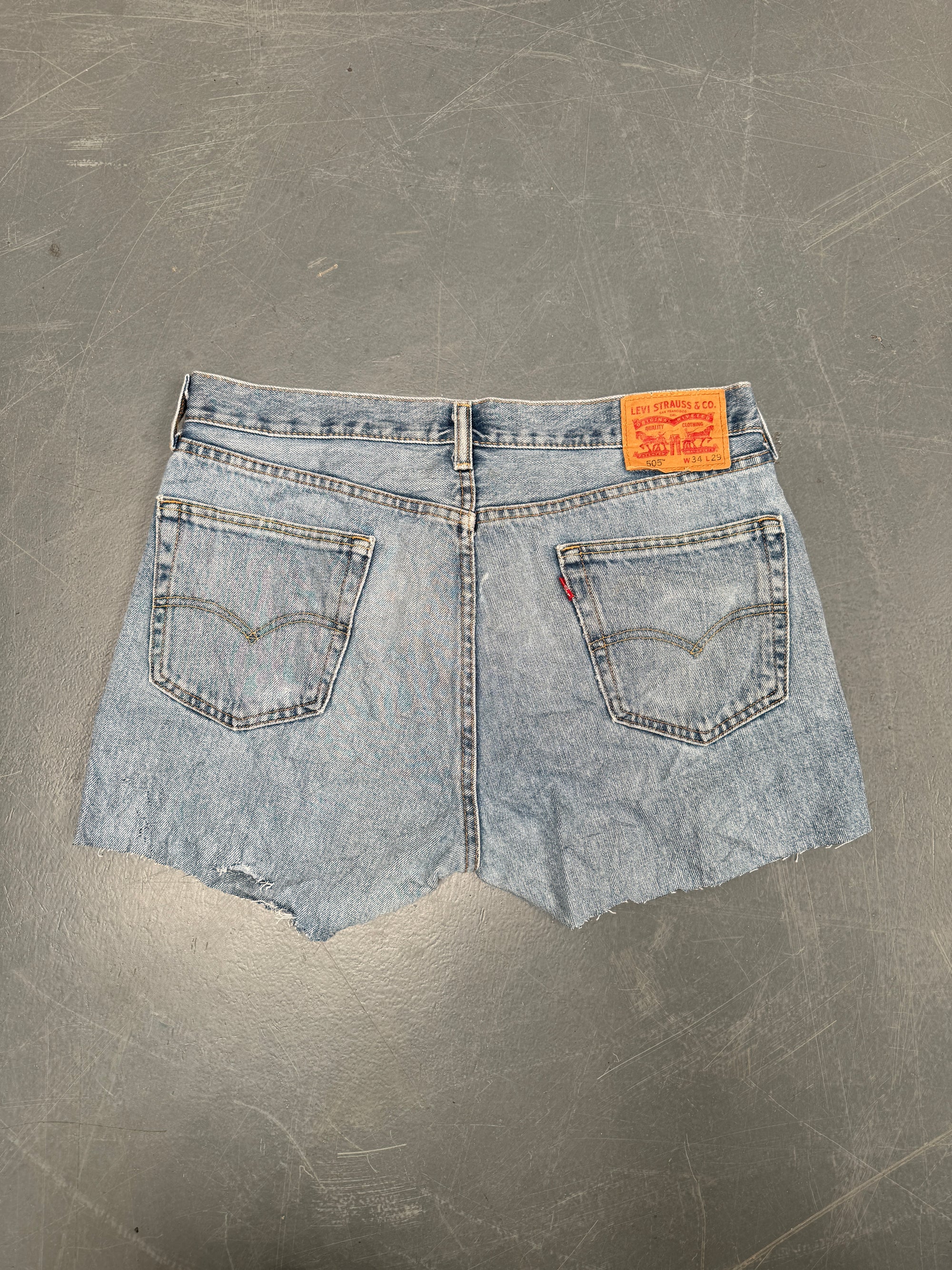 Vintage Levis Cut Off Denim Shorts - 90s Made - W 35 - SH699