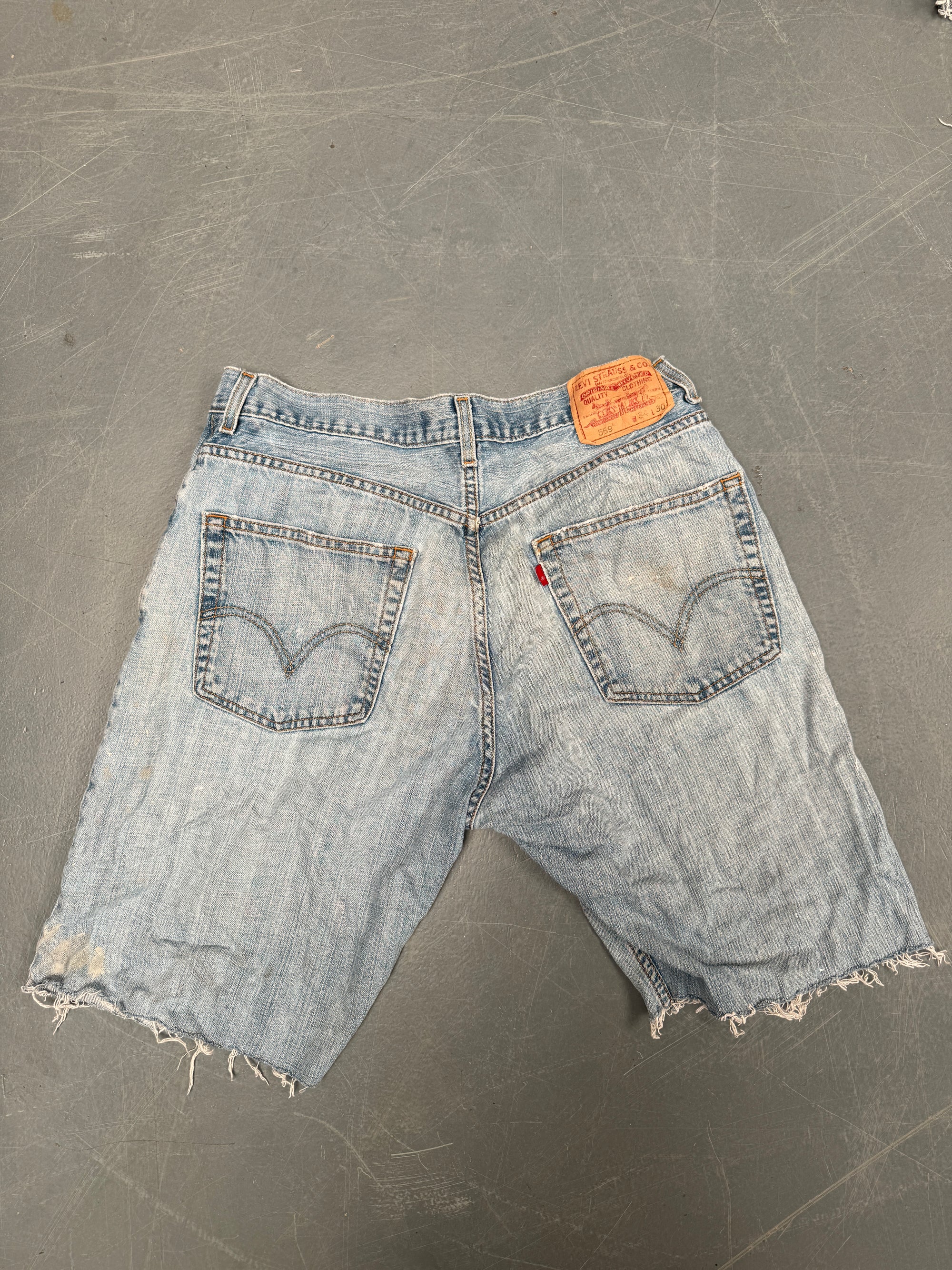 Vintage Levis Cut Off Denim Shorts - 90s Made - W 34 - SH700