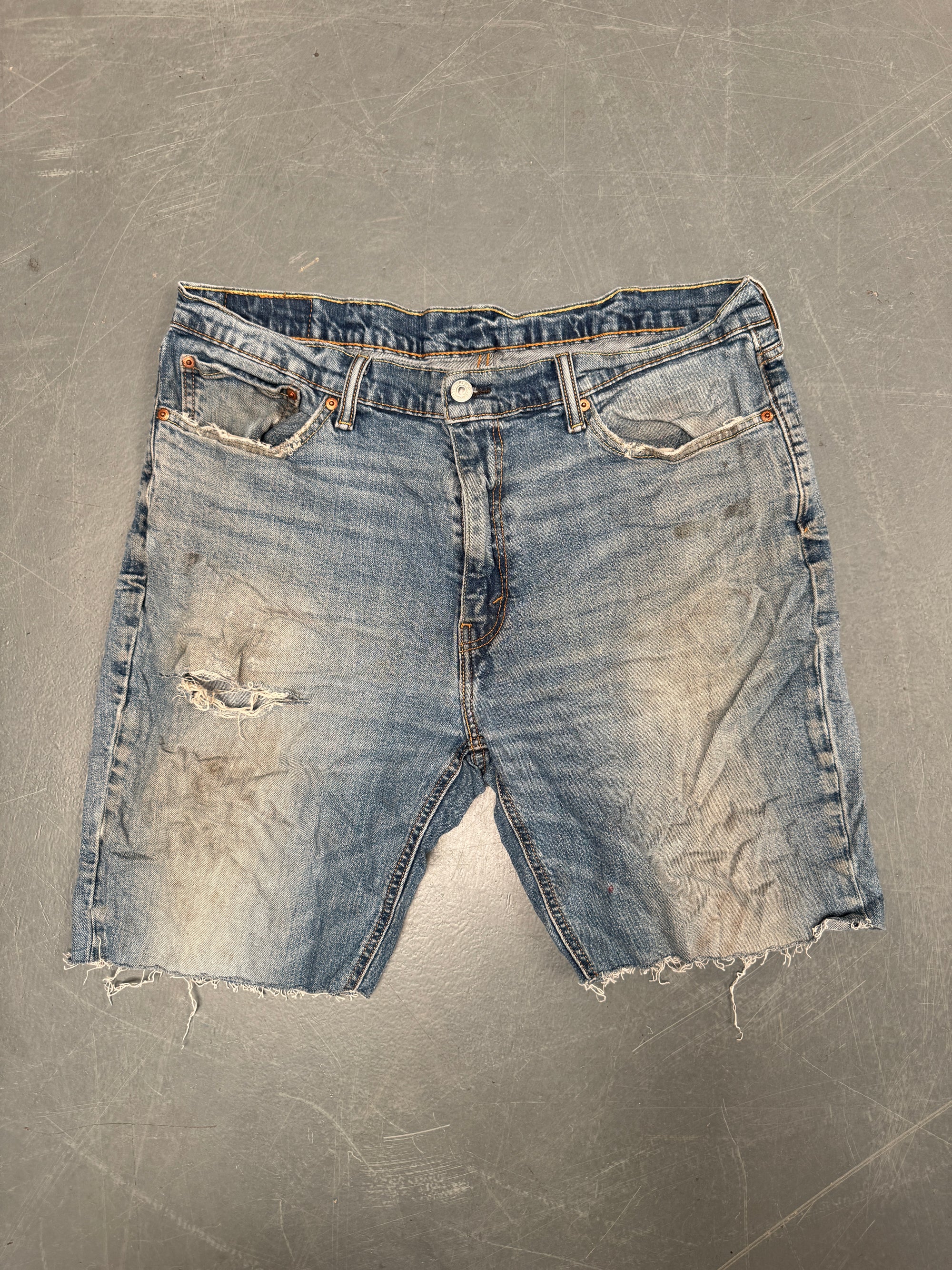 Vintage Levis Cut Off Denim Shorts - 90s Made - W 38 - SH736