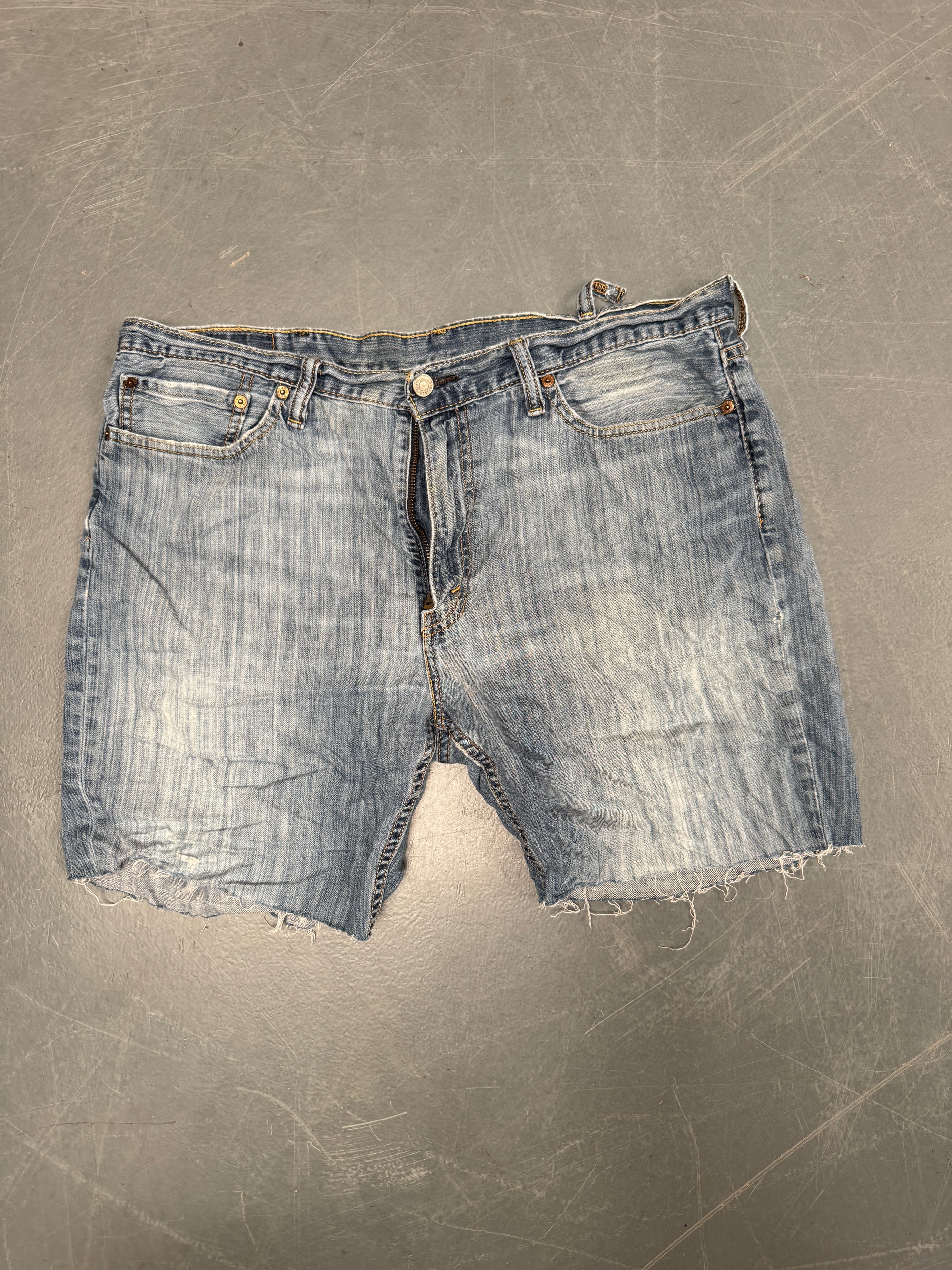 Vintage Levis Cut Off Denim Shorts - 90s Made - W 38 - SH744