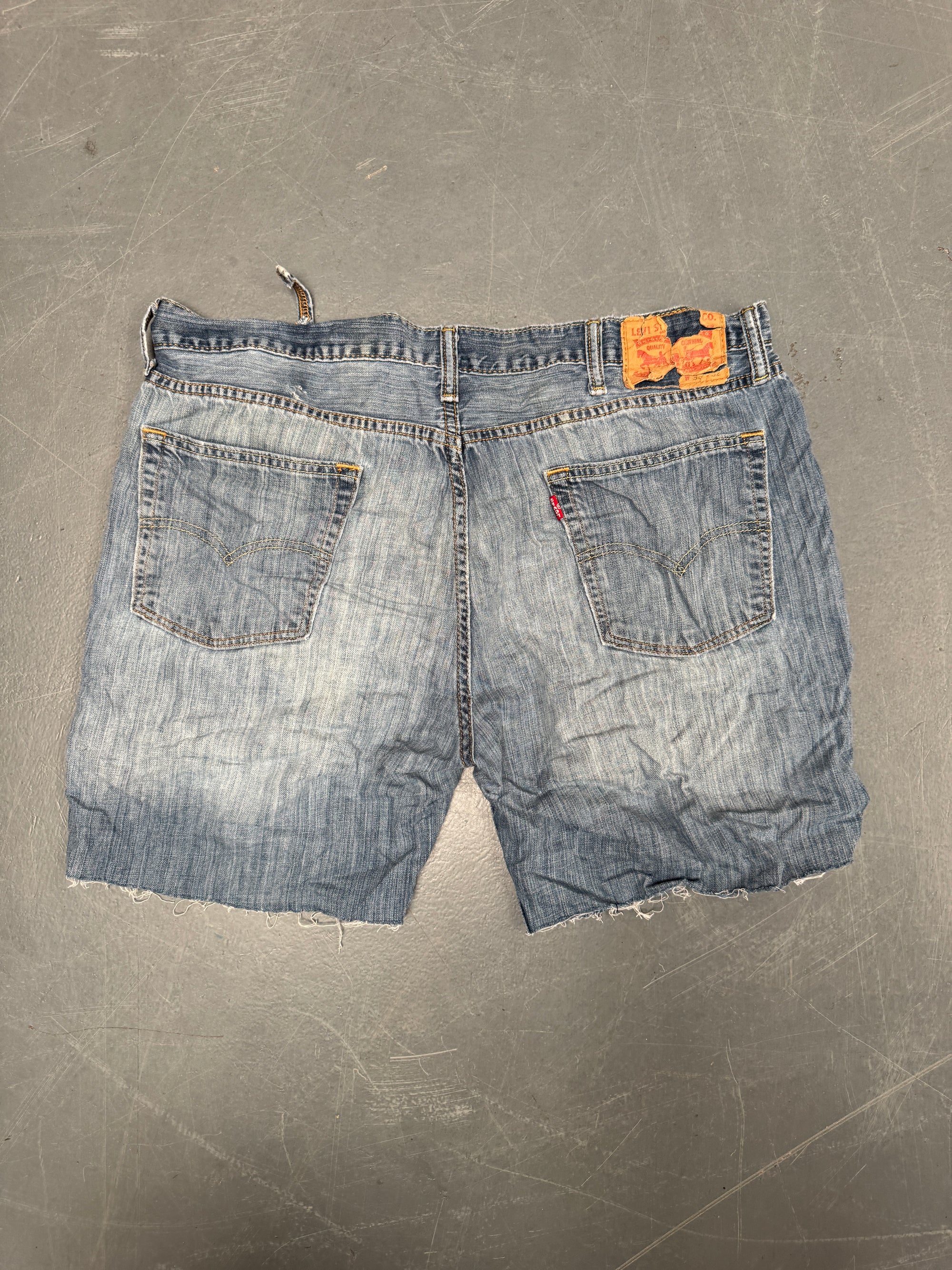 Vintage Levis Cut Off Denim Shorts - 90s Made - W 38 - SH744