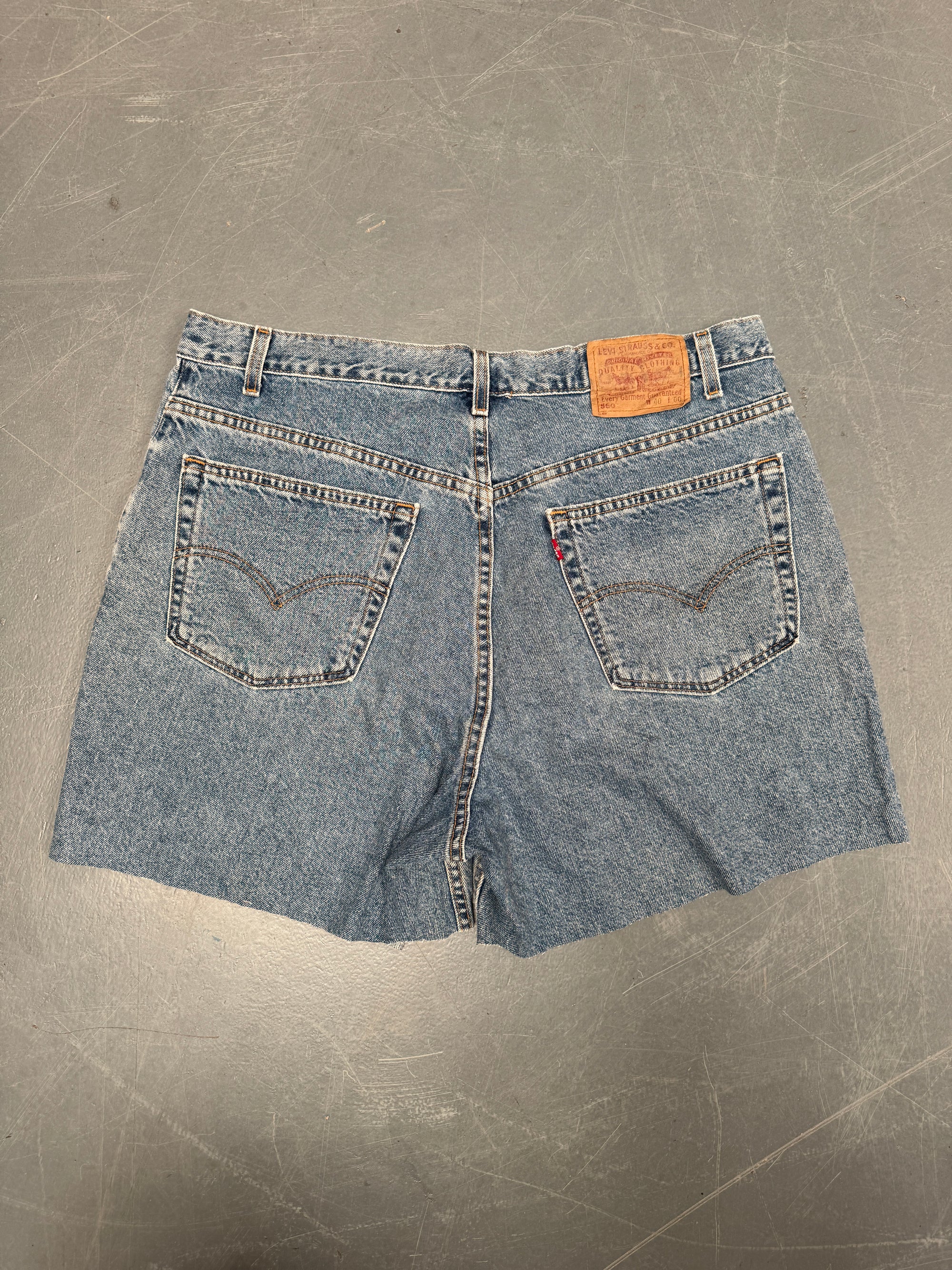 Vintage Levis Cut Off Denim Shorts - 90s Made - W 38 - SH750
