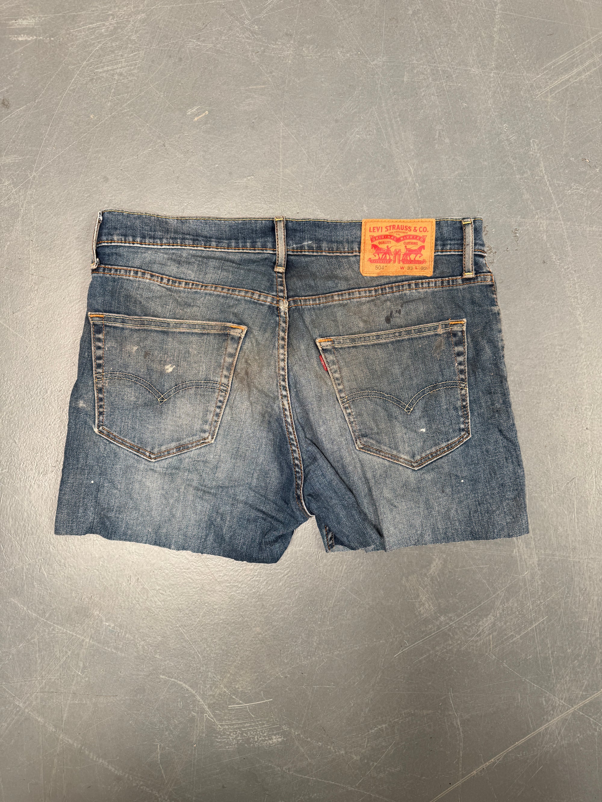 Vintage Levis Cut Off Denim Shorts - 90s Made - W 34 - SH756