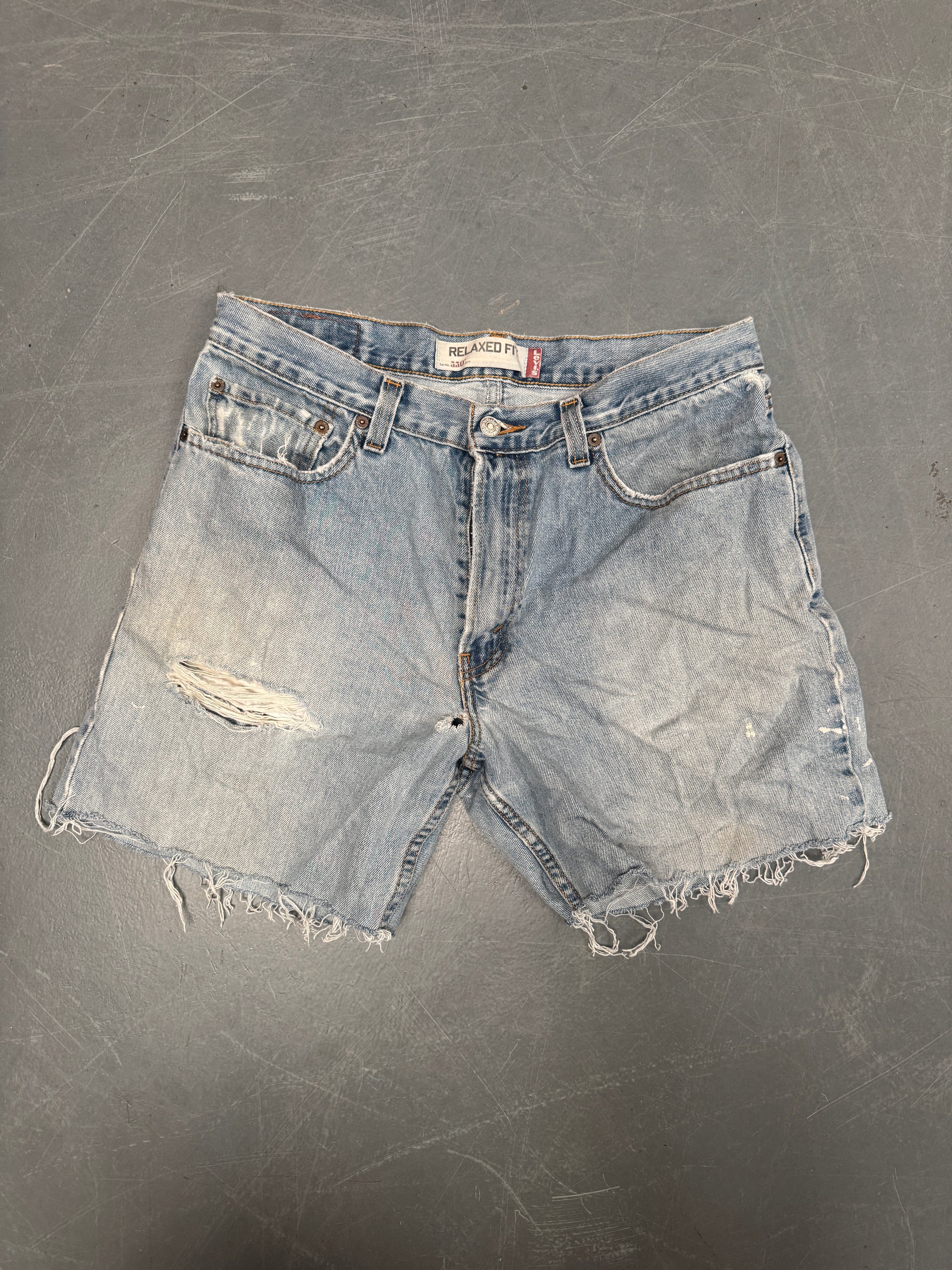 Vintage Levis Cut Off Denim Shorts - 90s Made - W 32 - SH770