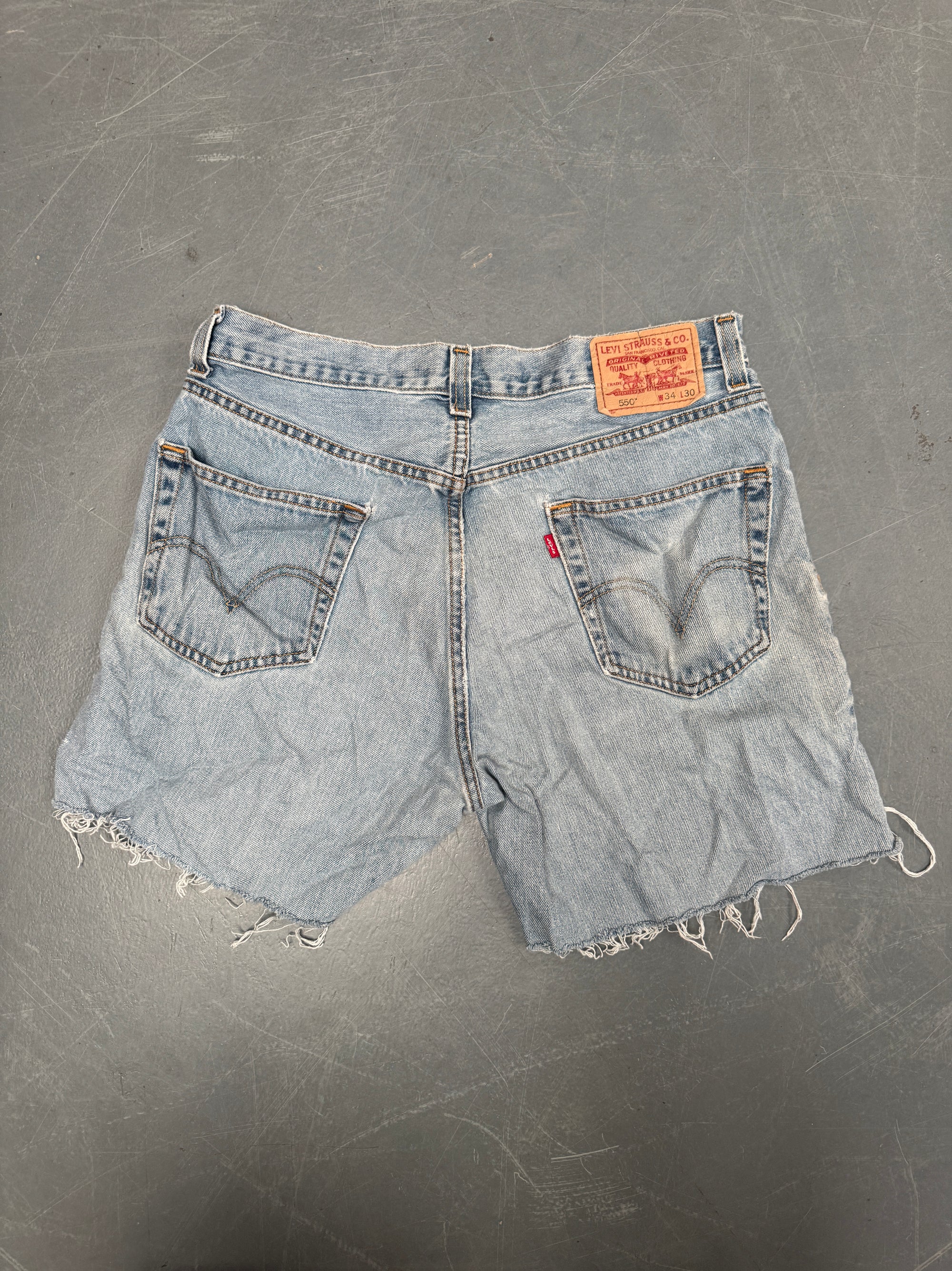 Vintage Levis Cut Off Denim Shorts - 90s Made - W 32 - SH770