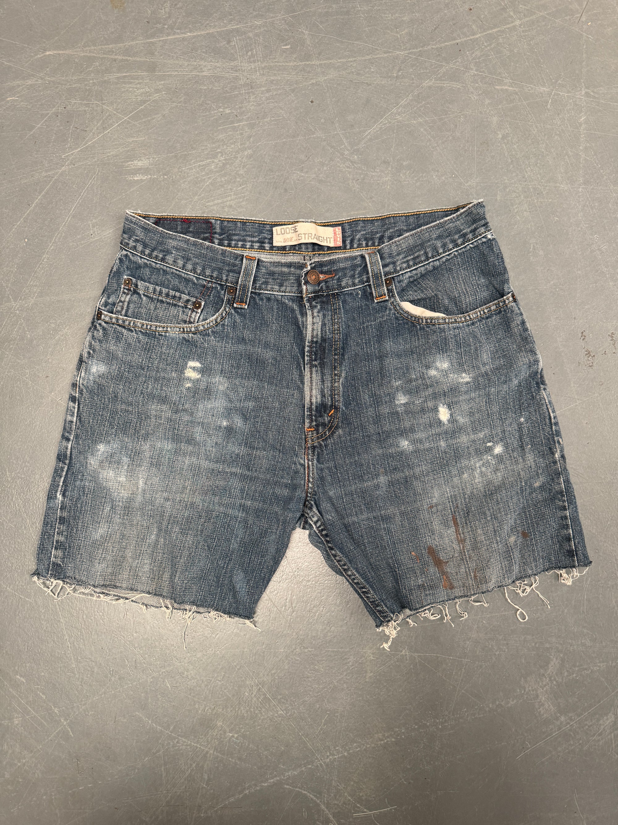 Vintage Levis Cut Off Denim Shorts - 90s Made - W 34 - SH774