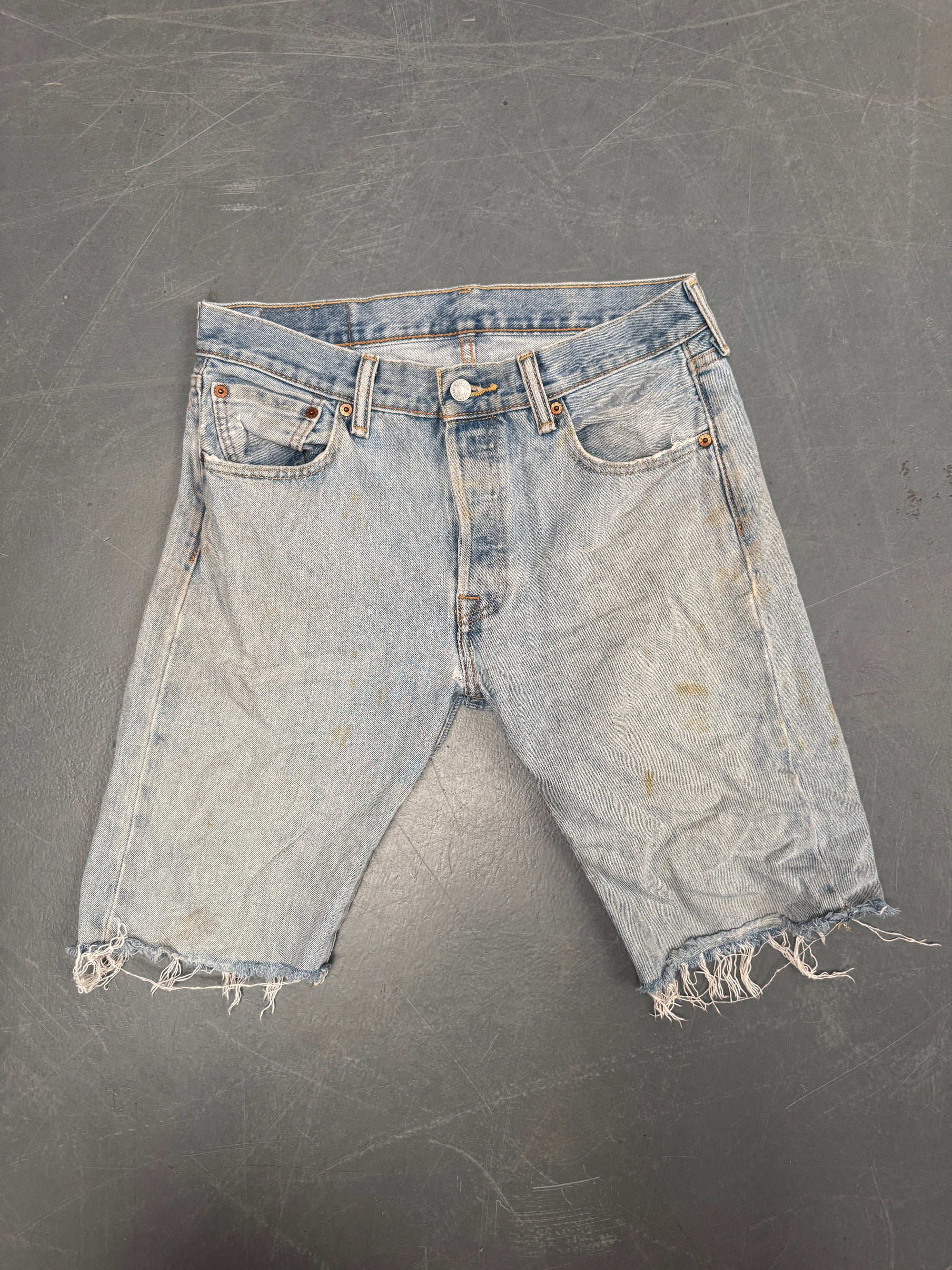 Vintage Levis Cut Off Denim Shorts - 90s Made - W 30 - SH795