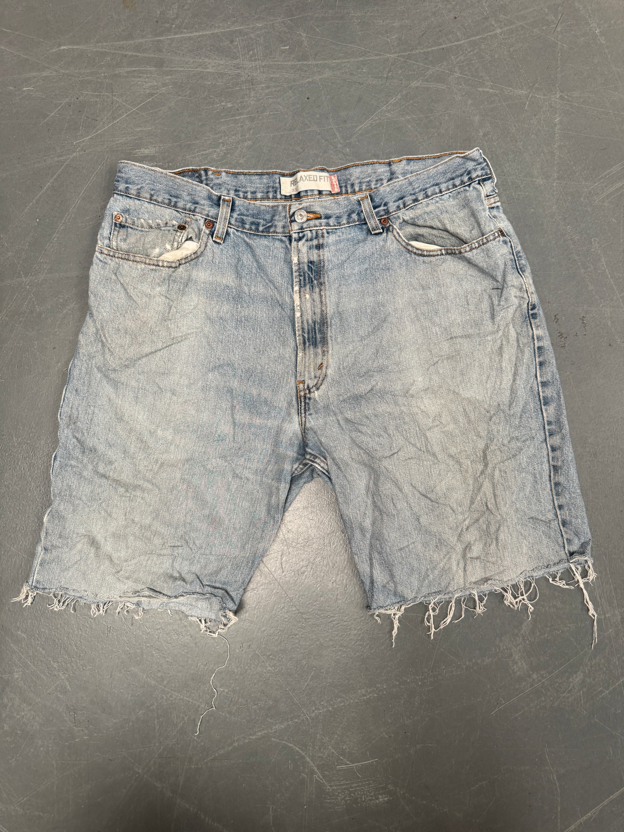 Vintage Levis Cut Off Denim Shorts - 90s Made - W 38 - SH816