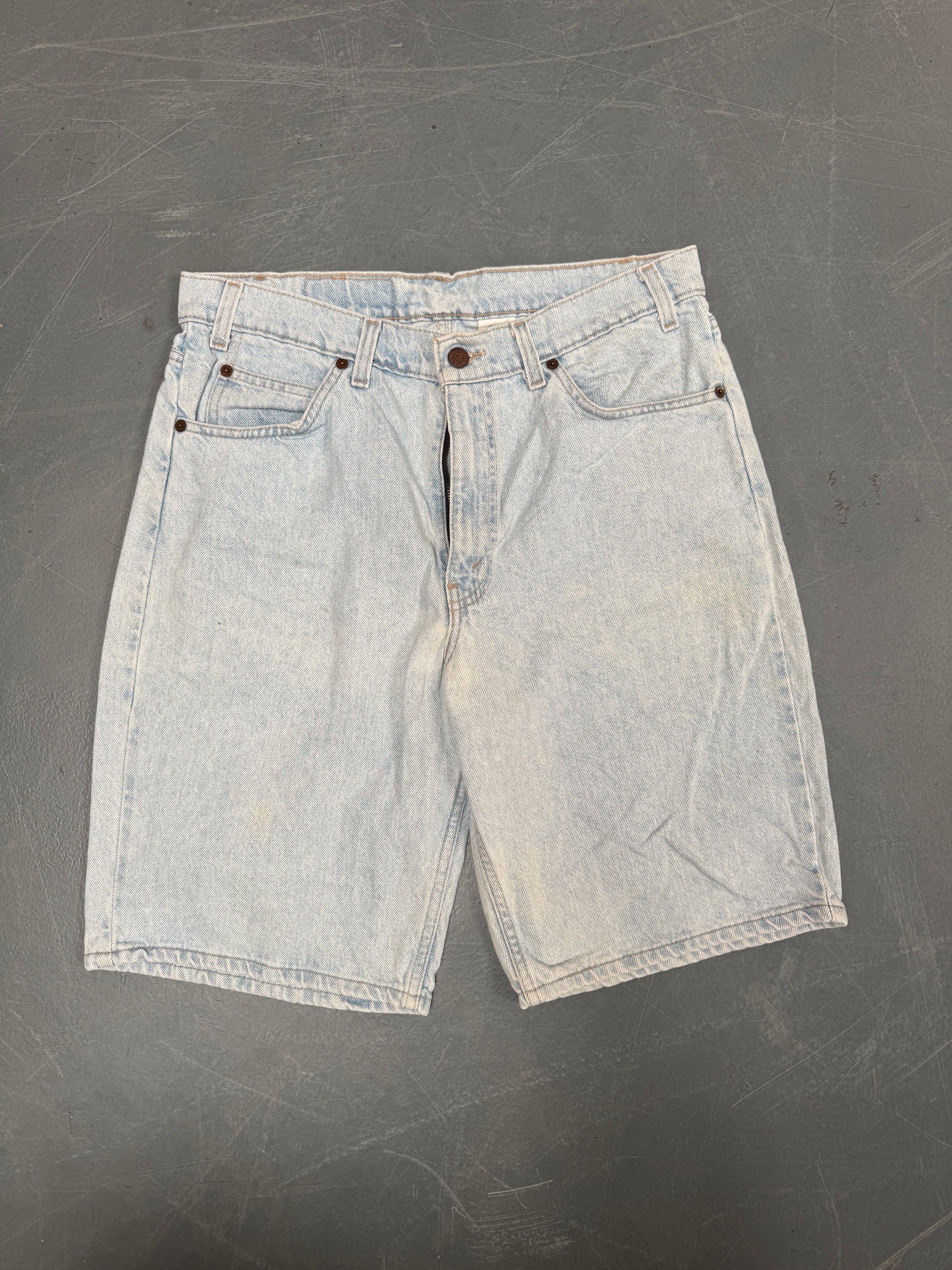 Vintage Levis Cut Off Denim Shorts - 90s Made - W 32 - SH819