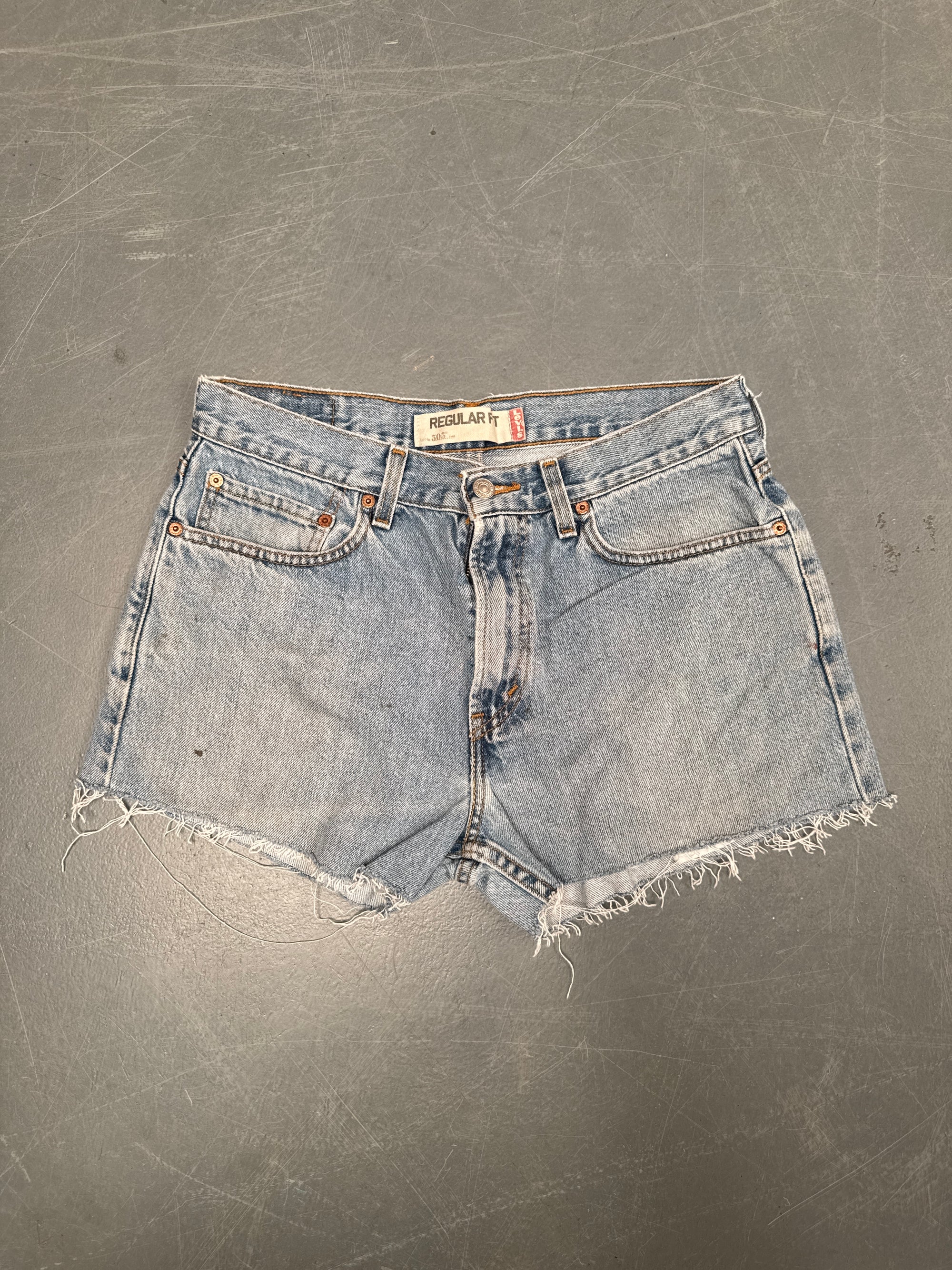 Vintage Levis Cut Off Denim Shorts - 90s Made - W 30 - SH840
