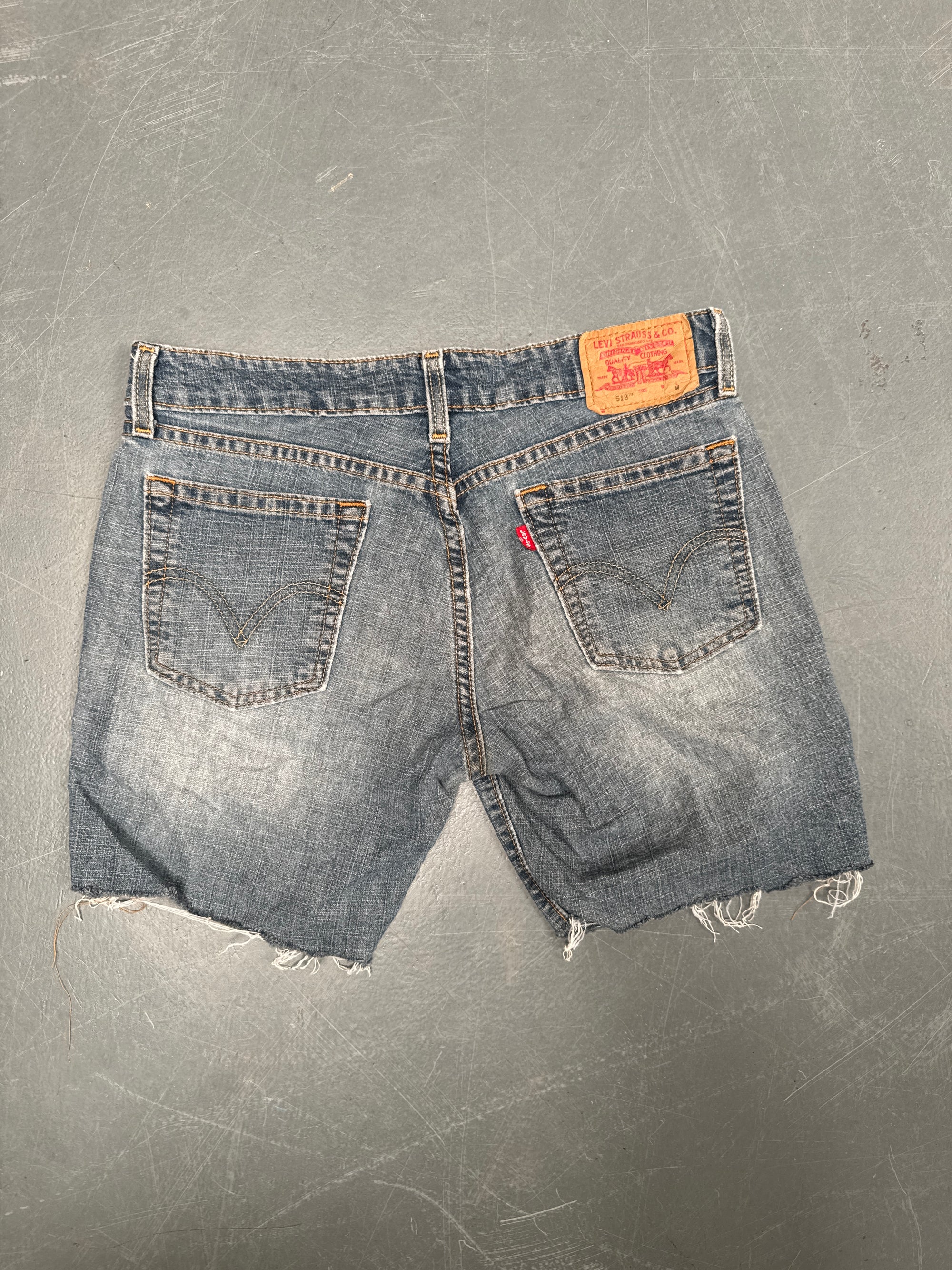 Vintage Levis Cut Off Denim Shorts - 90s Made - W 30 - SH841