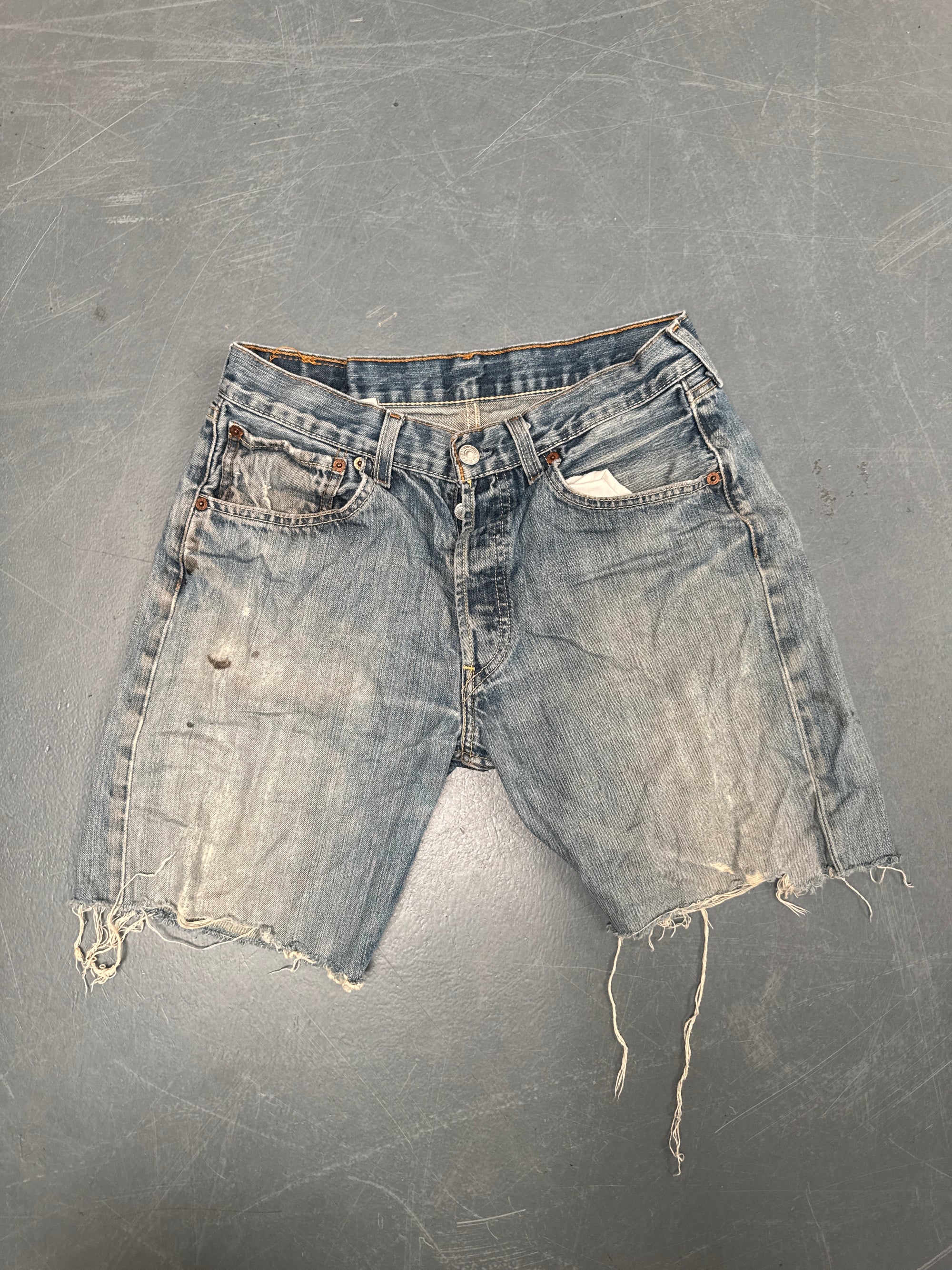 Vintage Levis Cut Off Denim Shorts - 90s Made - W 28 - SH846