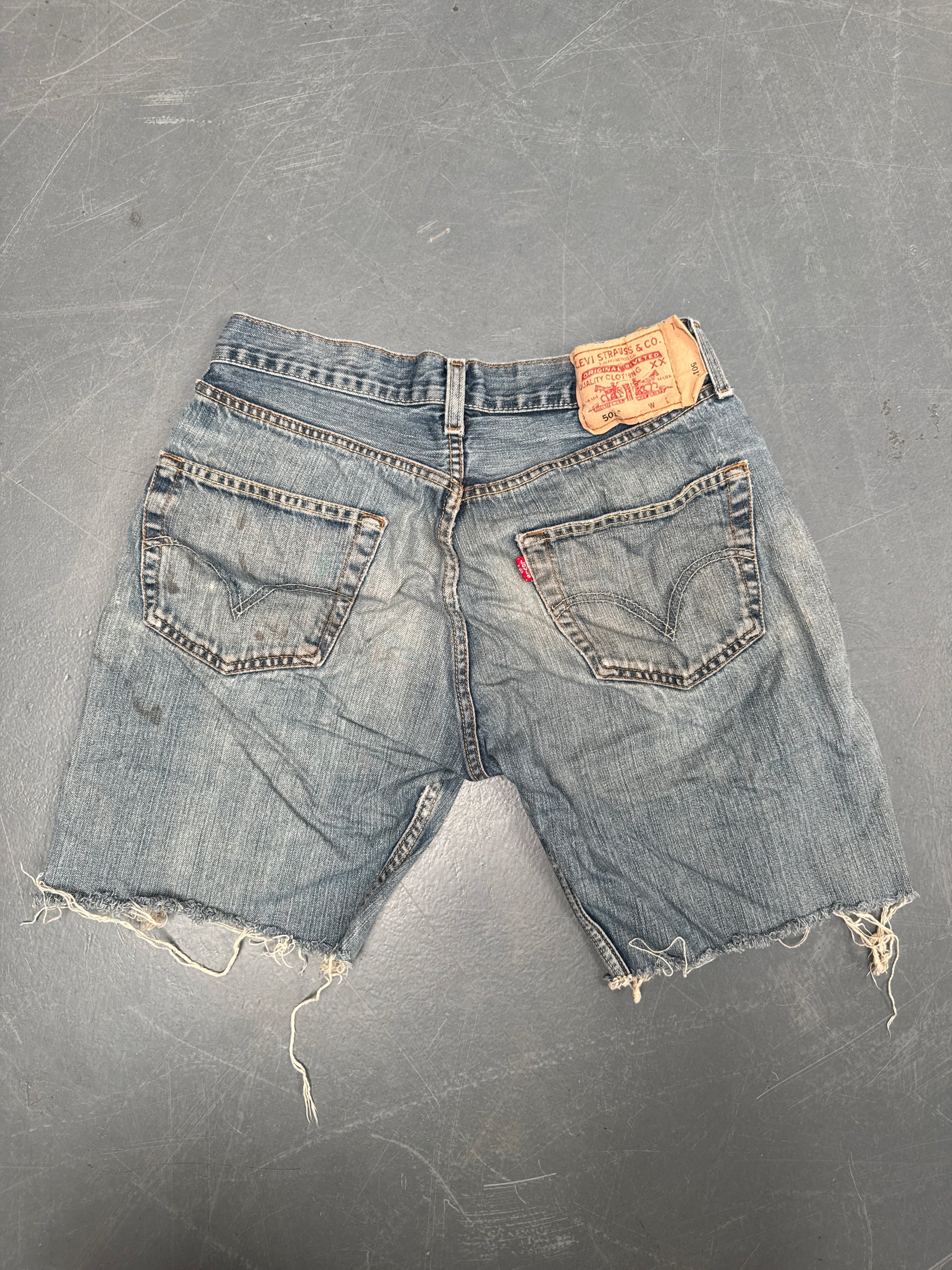 Vintage Levis Cut Off Denim Shorts - 90s Made - W 28 - SH846