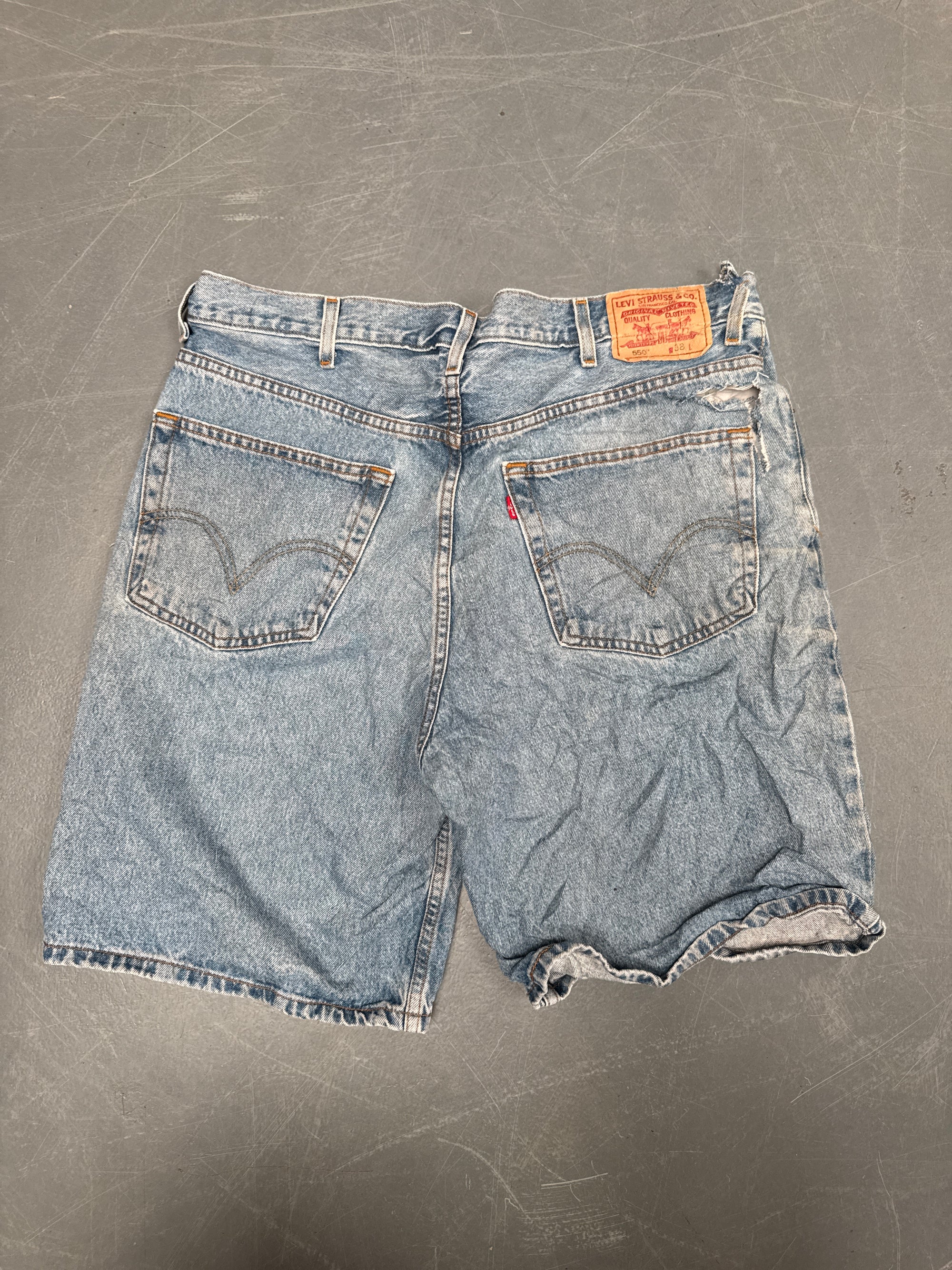 Vintage Levis Cut Off Denim Shorts - 90s Made - W 36 - SH847