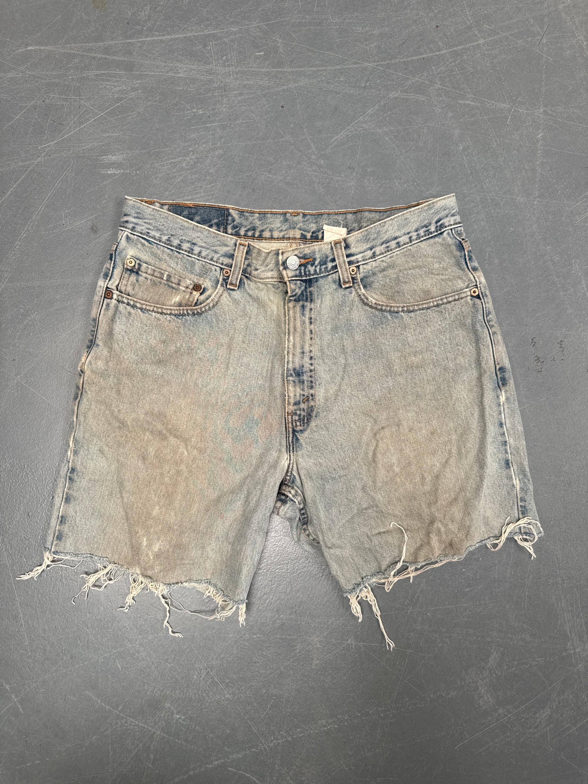 Vintage Levis Cut Off Denim Shorts - 90s Made - W 32 - SH850