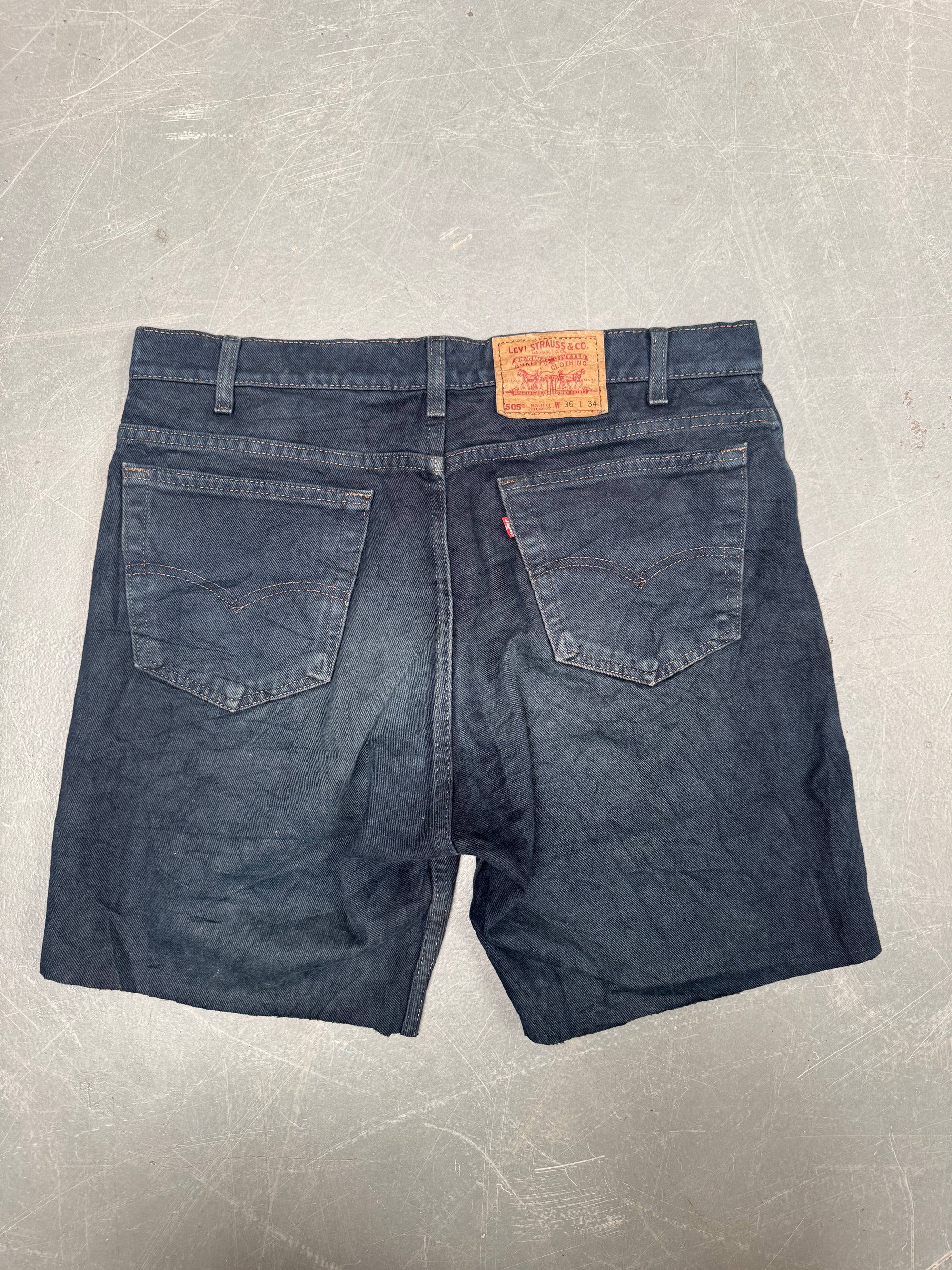 Vintage Levis Cut Off Denim Shorts - 90s Made - W 36 - SH865