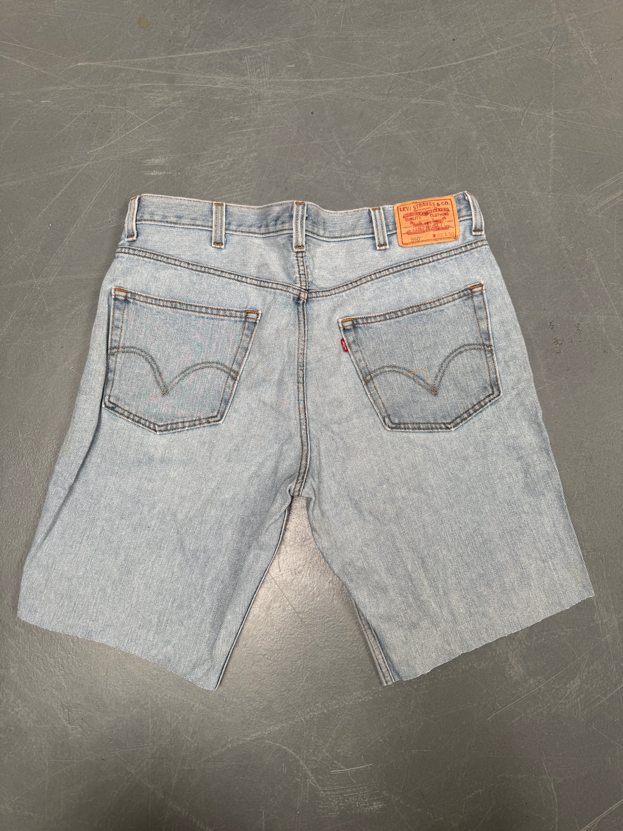 Vintage Levis Cut Off Denim Shorts - 90s Made - W 36 - SH867
