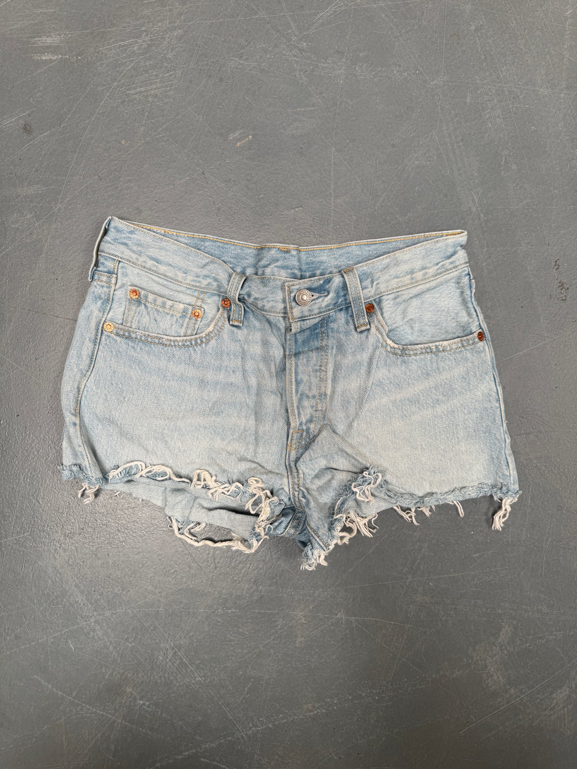 Vintage Levis Cut Off Denim Shorts - 90s Made - W 28 - SH875