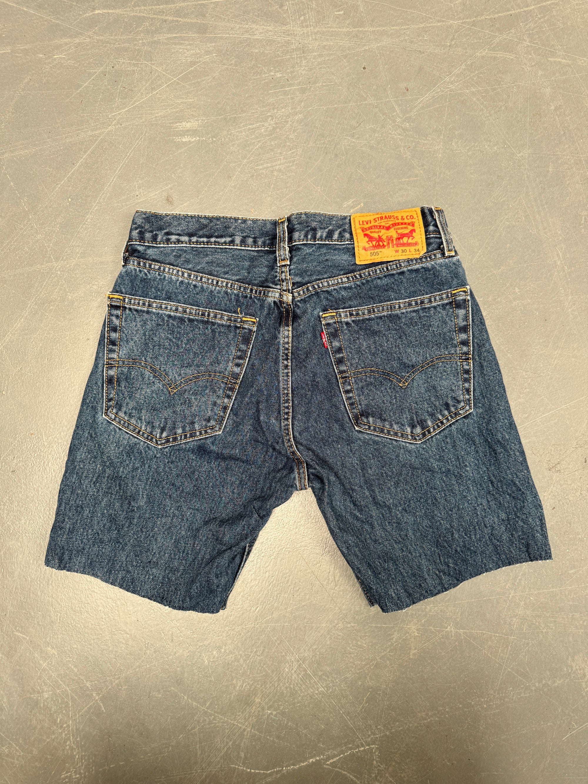Vintage Levis Cut Off Denim Shorts - 90s Made - W 28 - SH886
