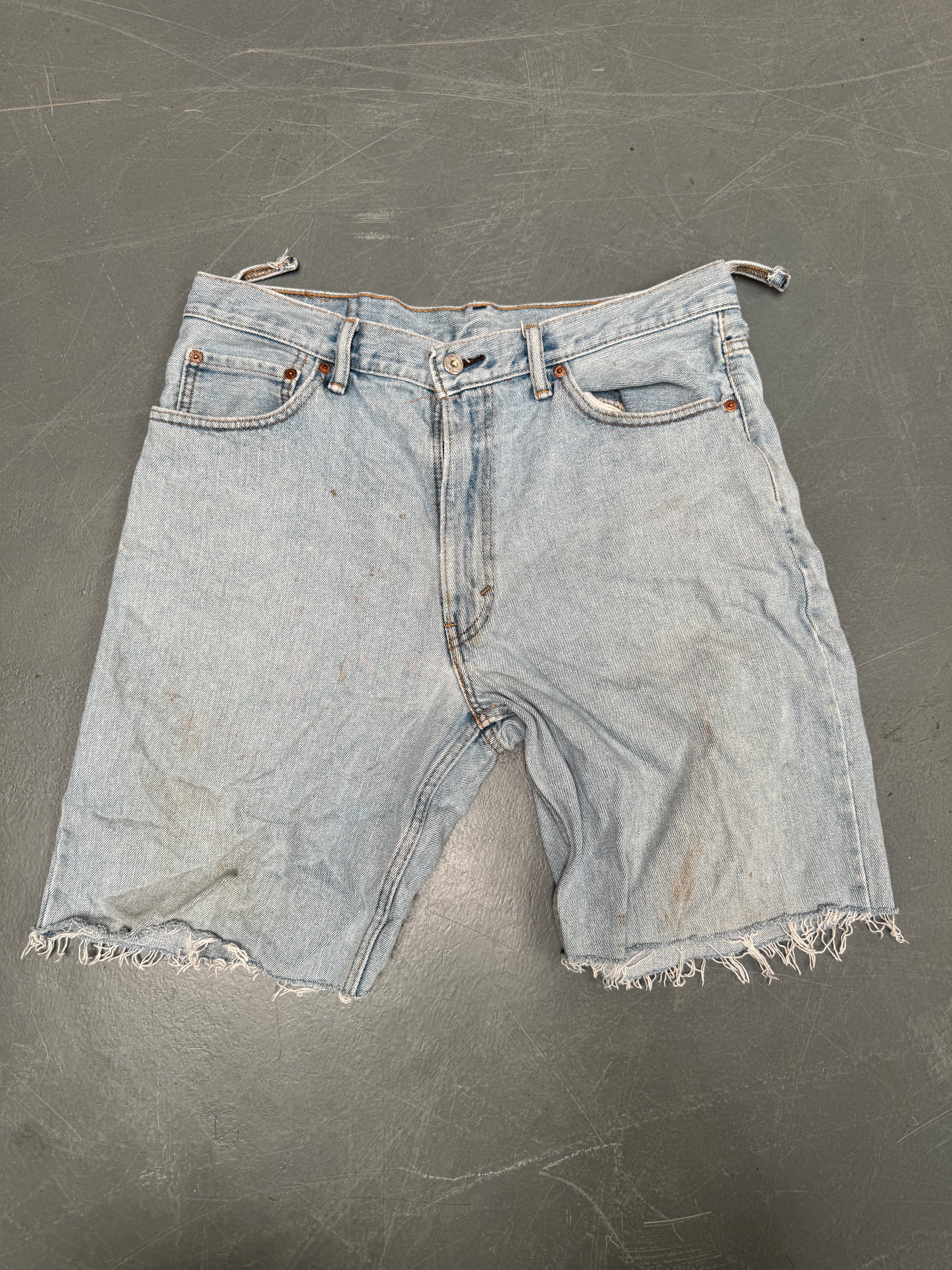 Vintage Levis Cut Off Denim Shorts - 90s Made - W 34 - SH891