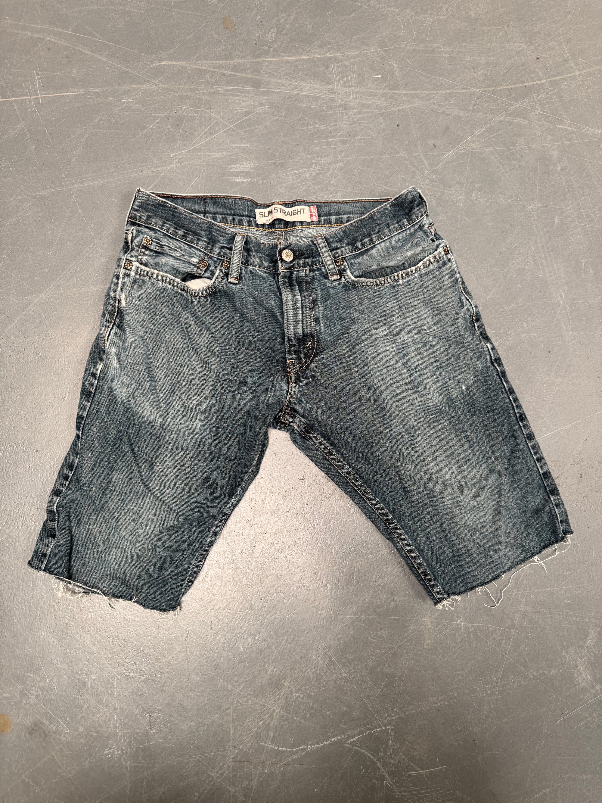 Vintage Levis Cut Off Denim Shorts - 90s Made - W 30 - SH895