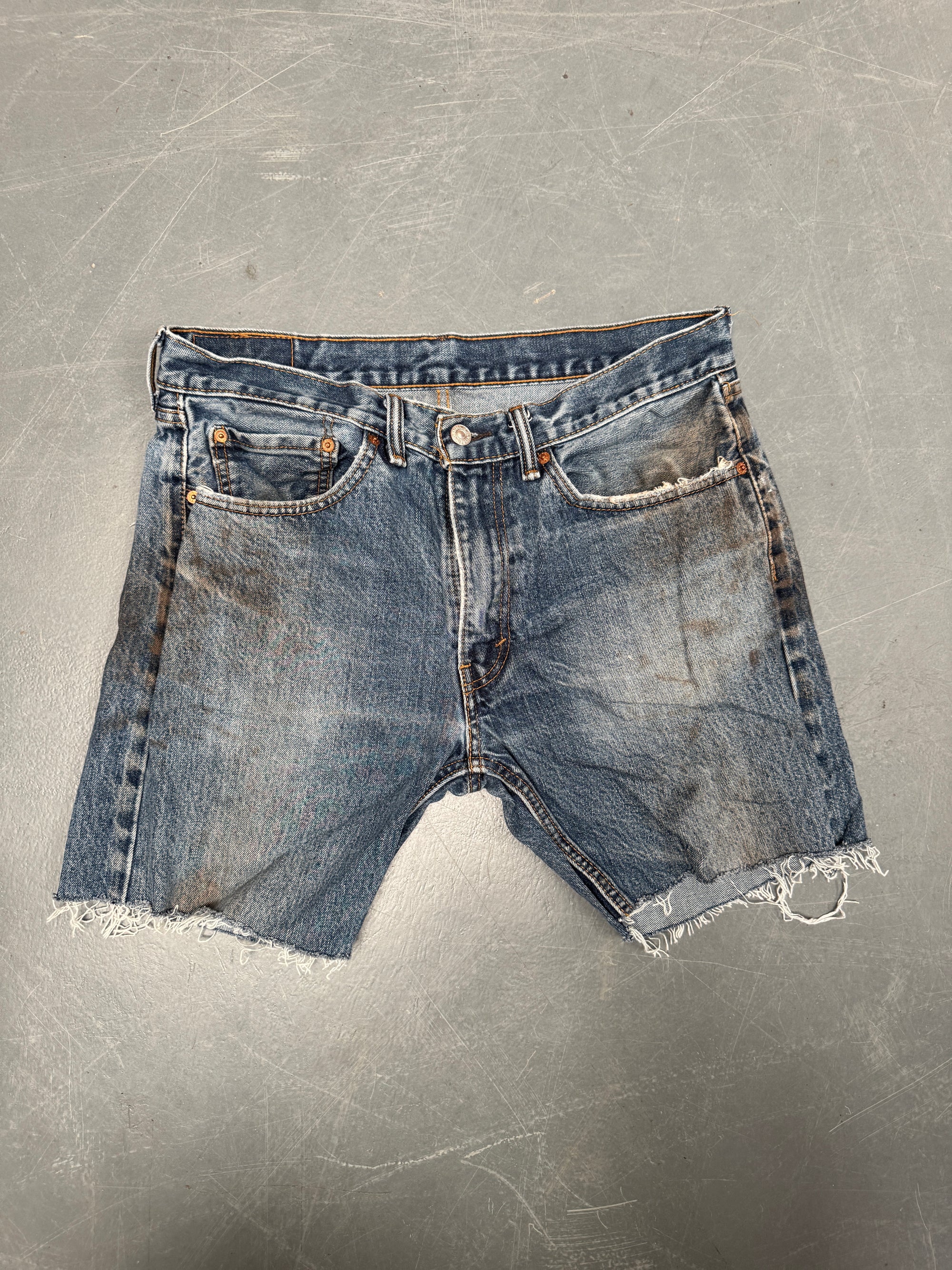 Vintage Levis Cut Off Denim Shorts - 90s Made - W 32 - SH908