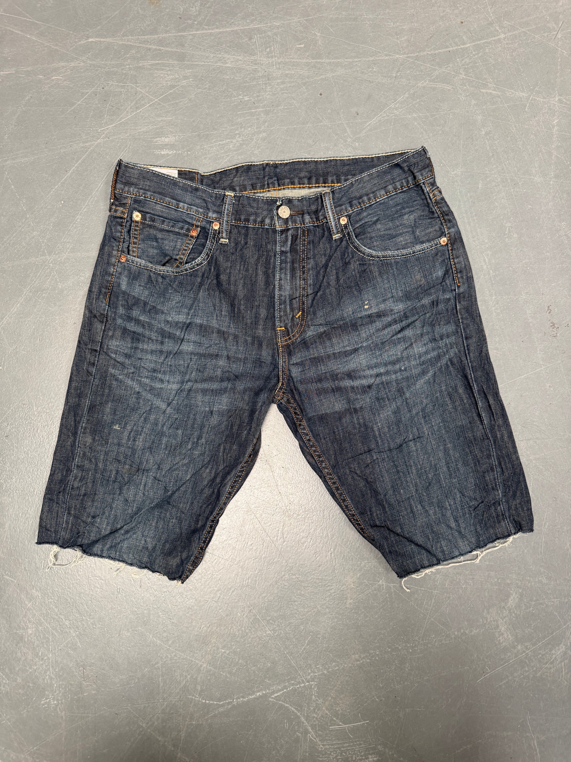 Vintage Levis Cut Off Denim Shorts - 90s Made - W 32 - SH909